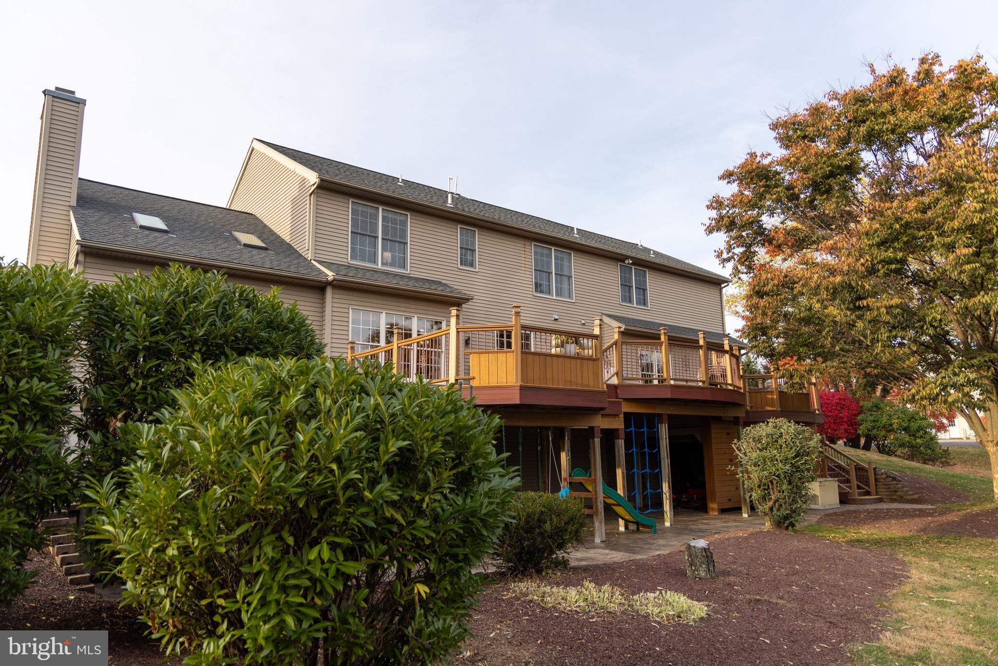 POINTE WEST - Residential