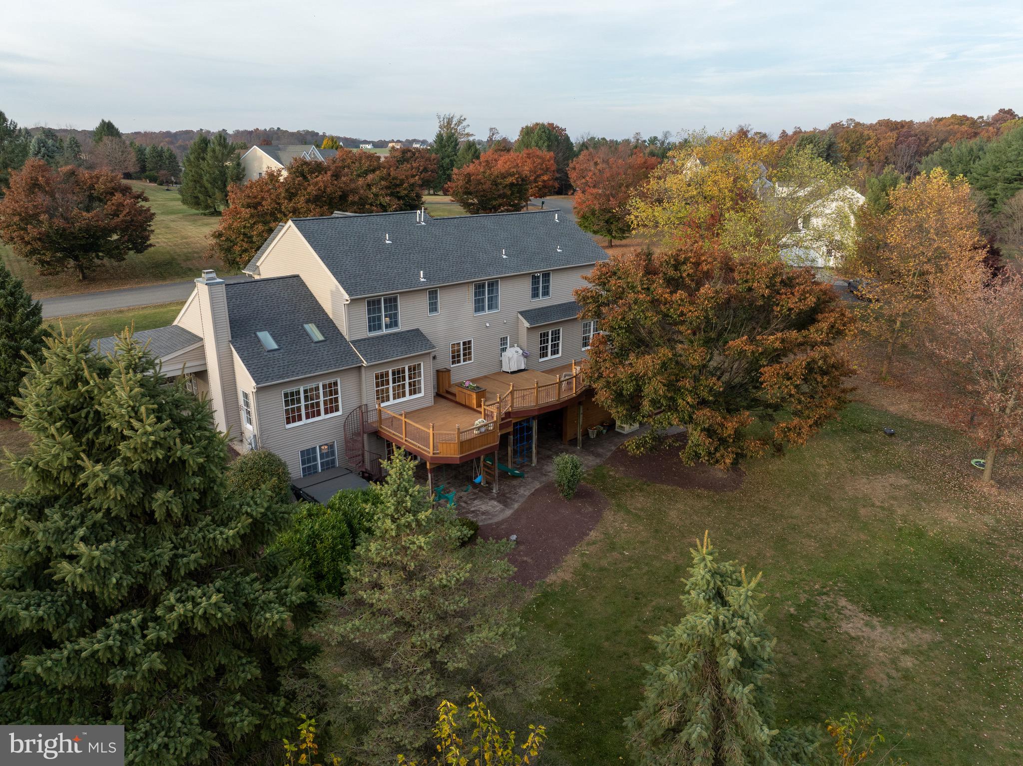 POINTE WEST - Residential