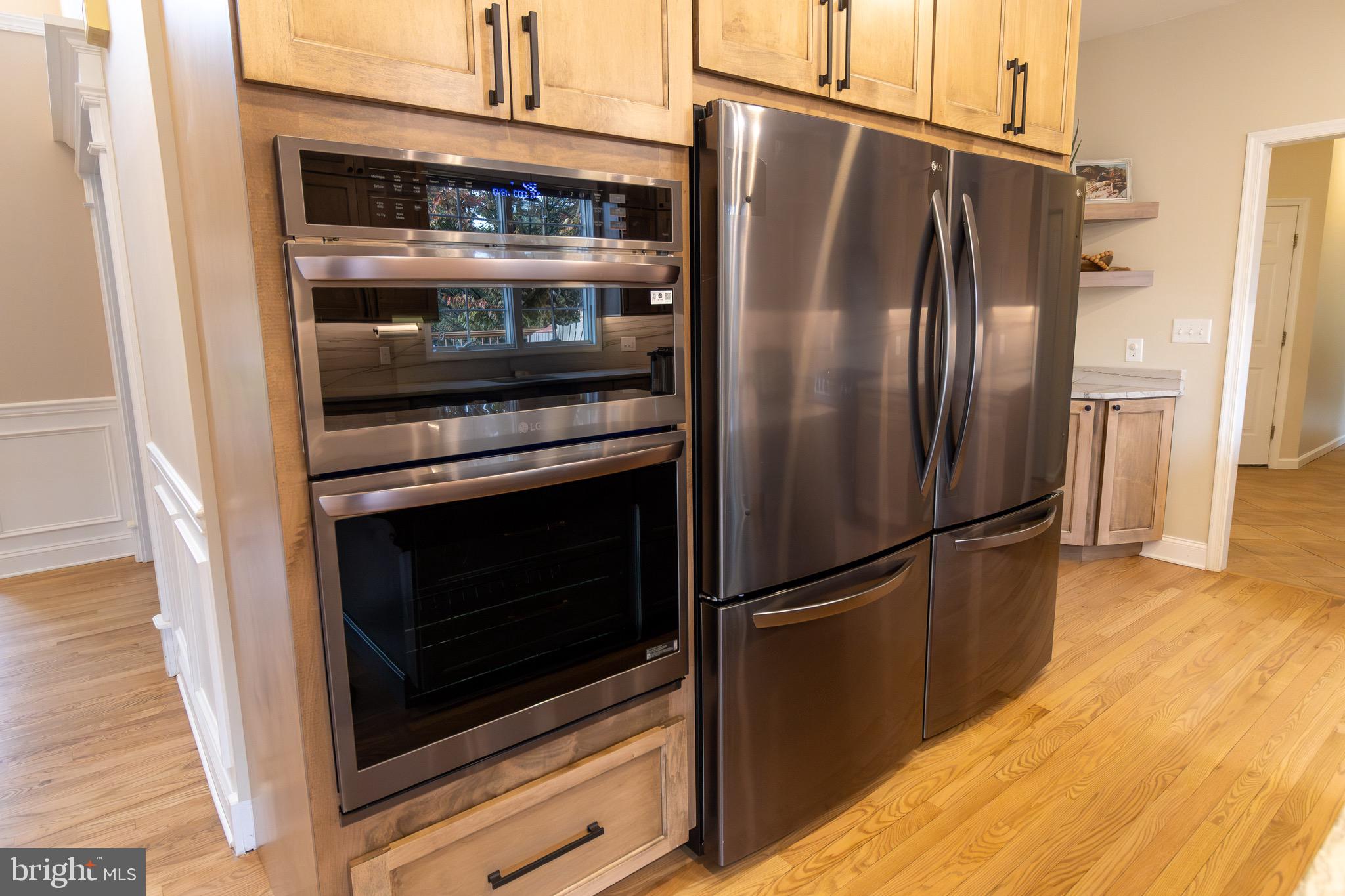 POINTE WEST - Residential