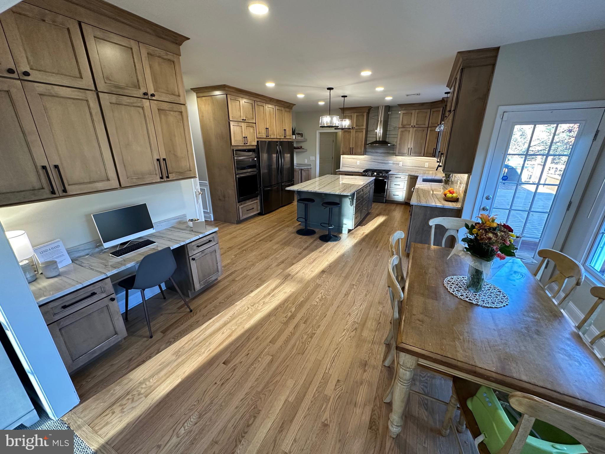 POINTE WEST - Residential