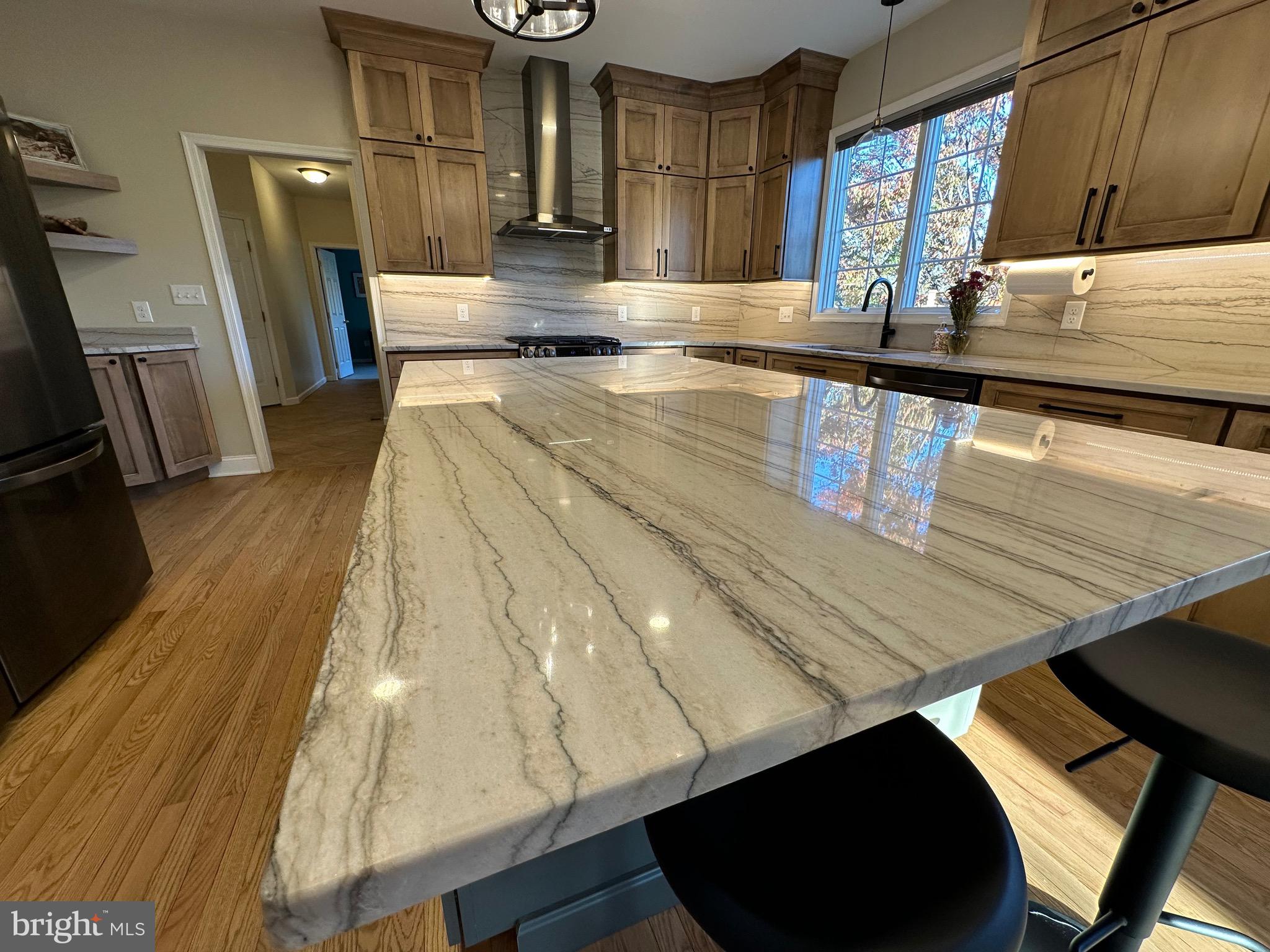 POINTE WEST - Residential