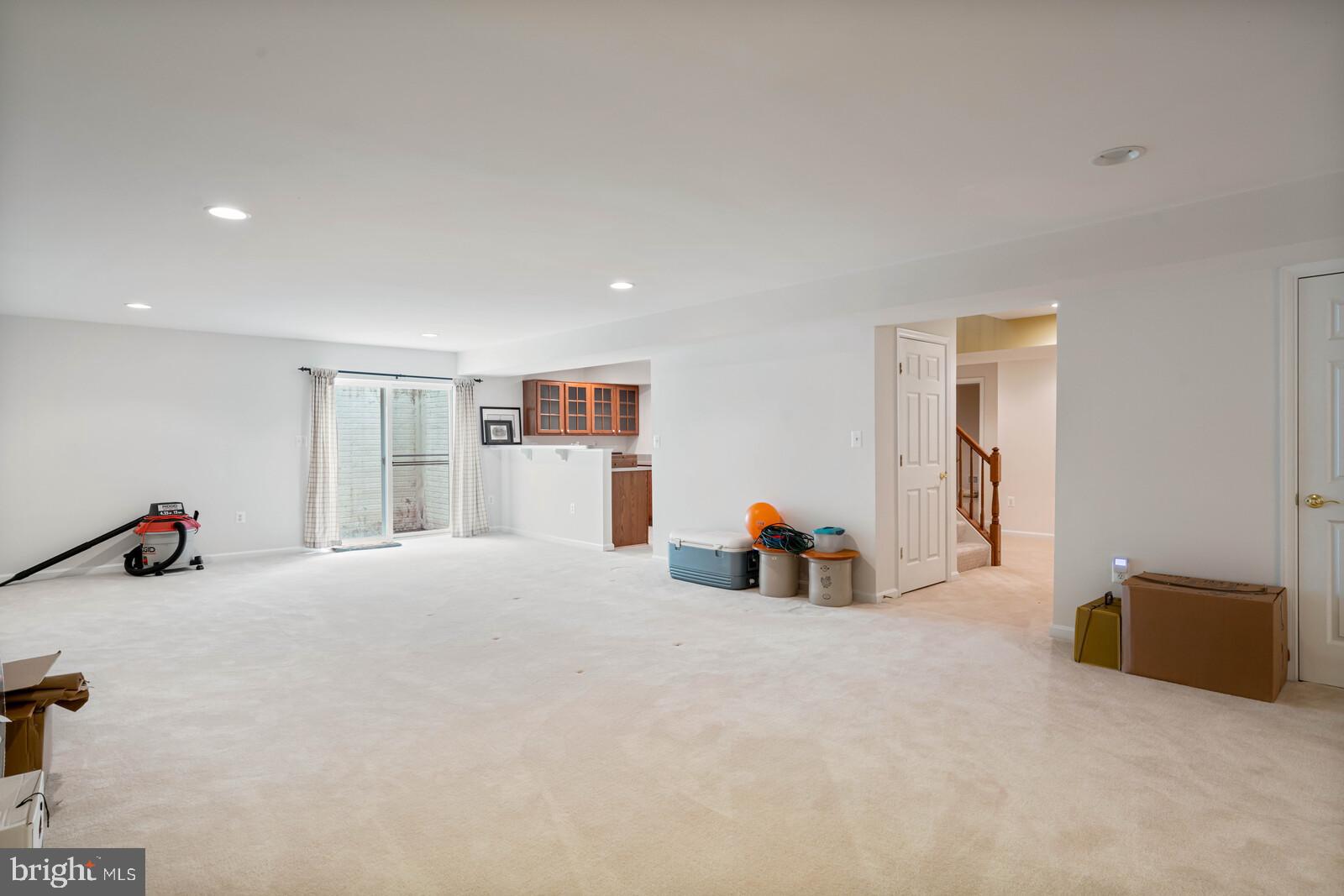 VINT HILL - Residential