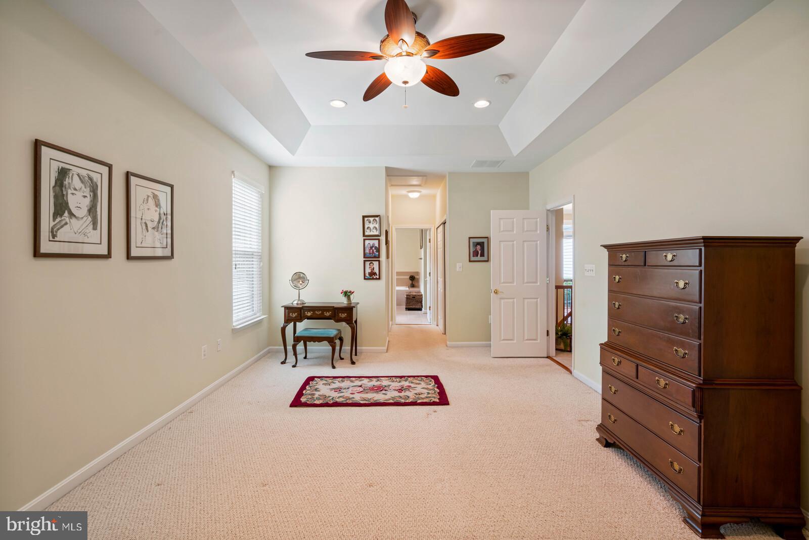 VINT HILL - Residential