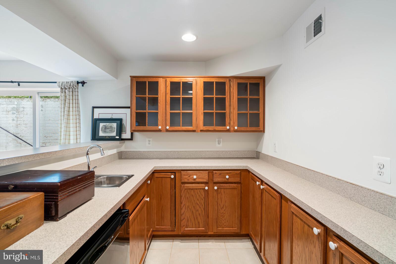 VINT HILL - Residential