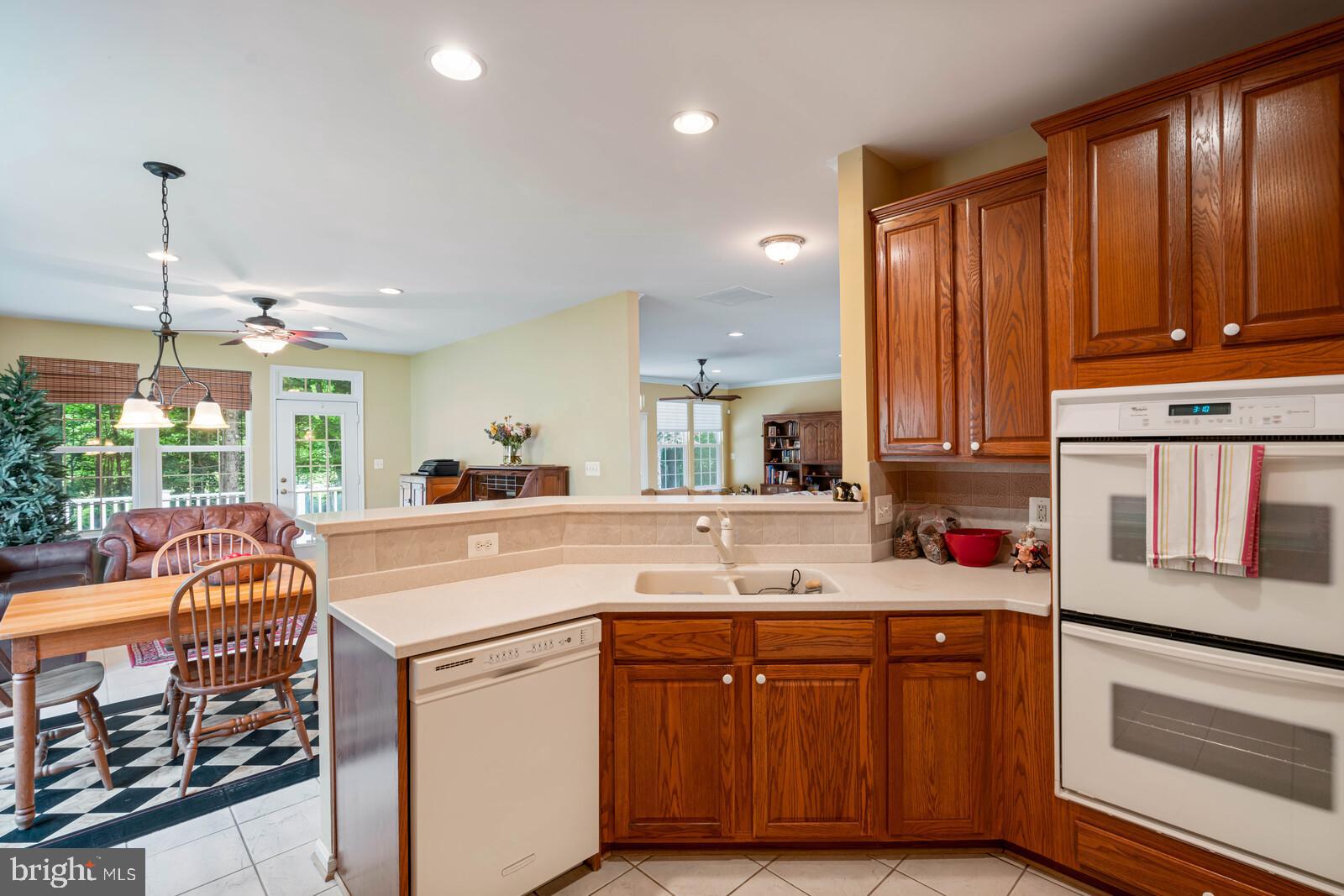 VINT HILL - Residential