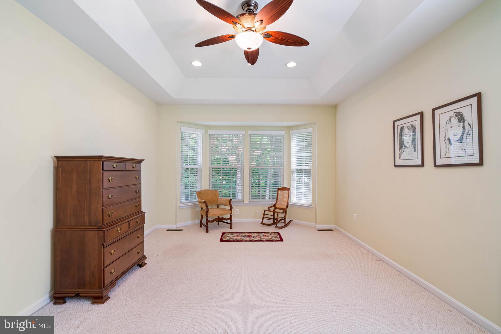 VINT HILL - Residential