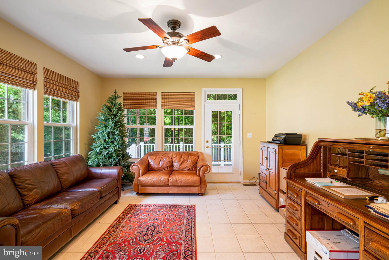 VINT HILL - Residential