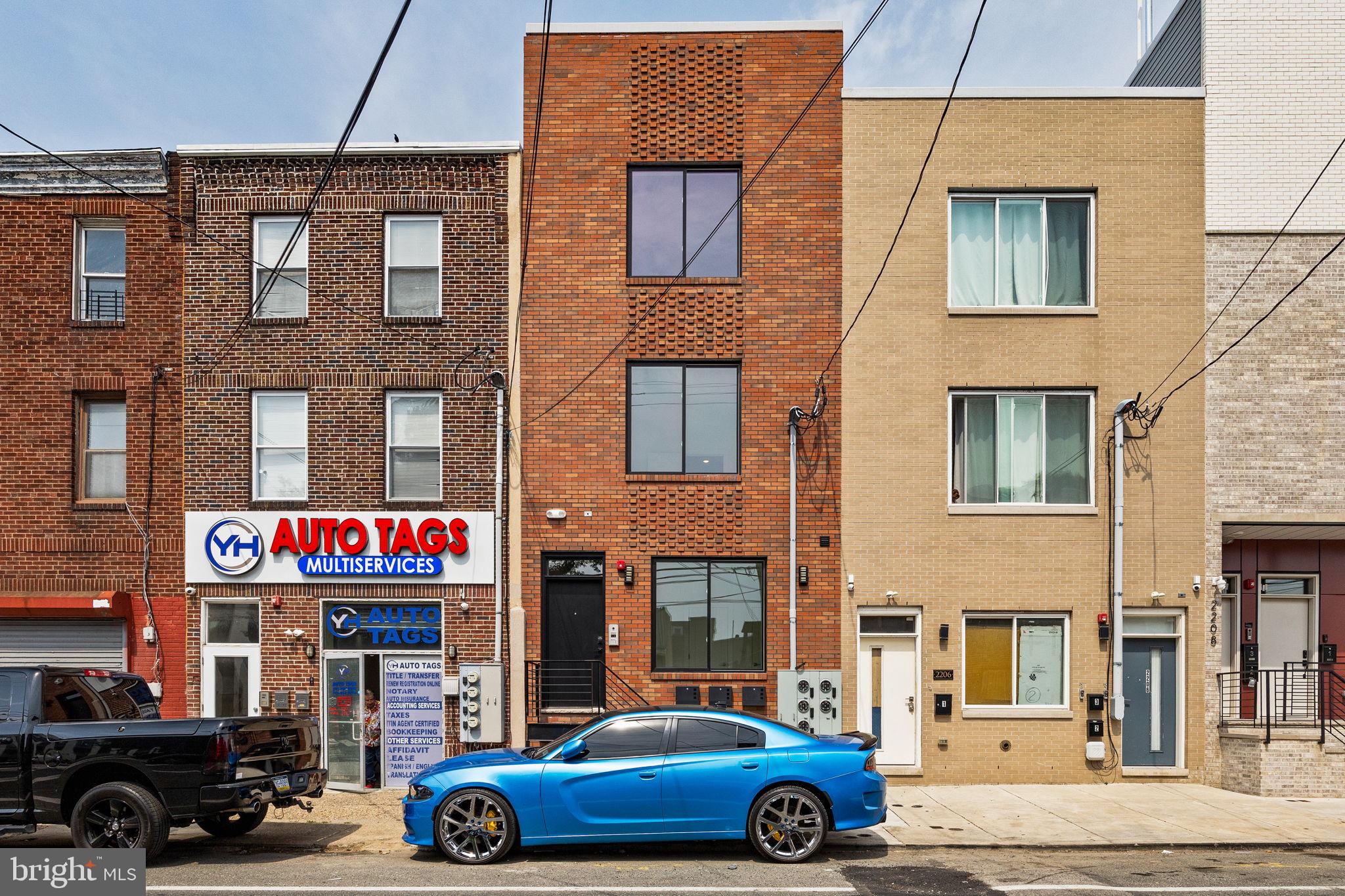 NORRIS SQUARE - Residential Lease