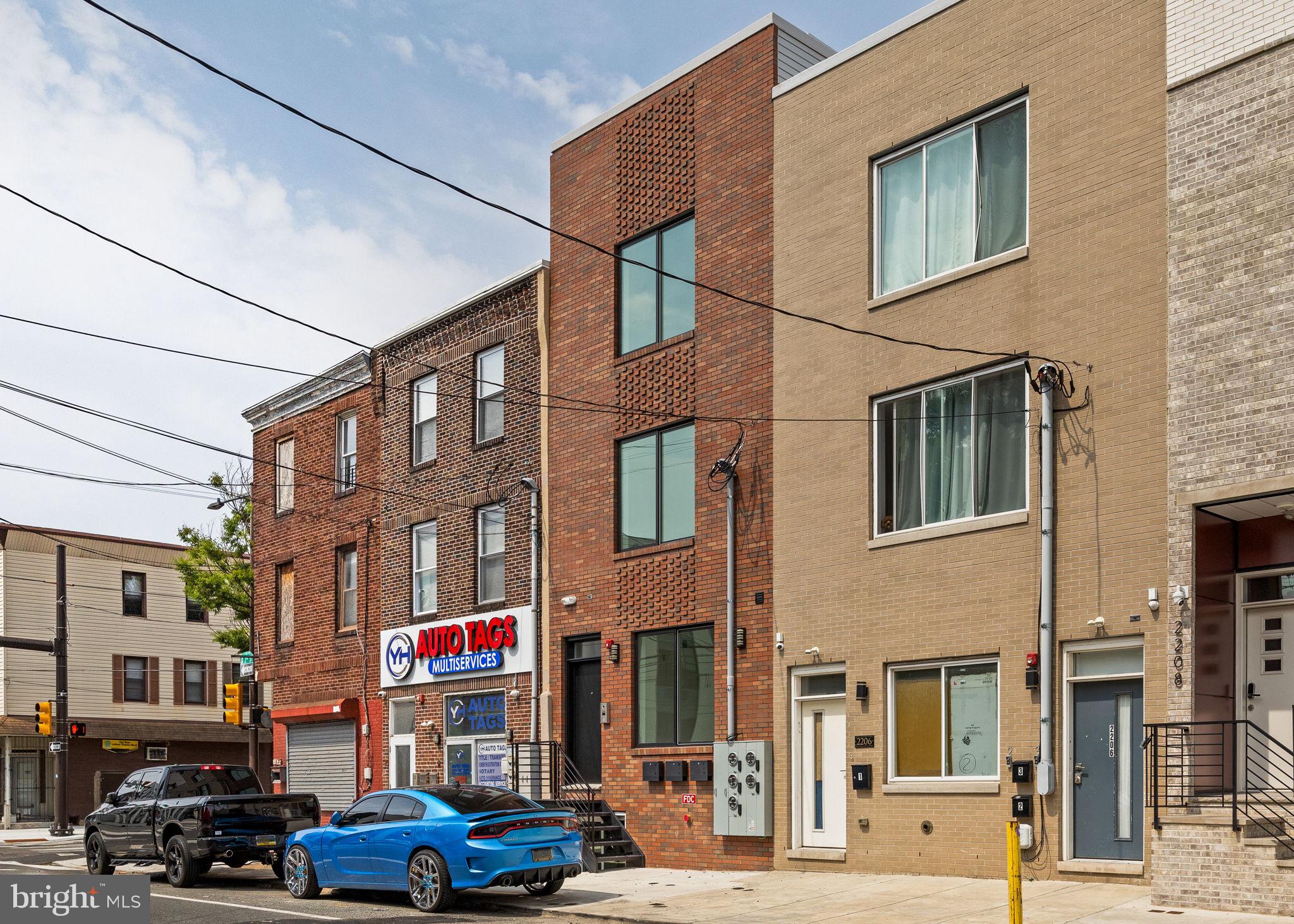 NORRIS SQUARE - Residential Lease