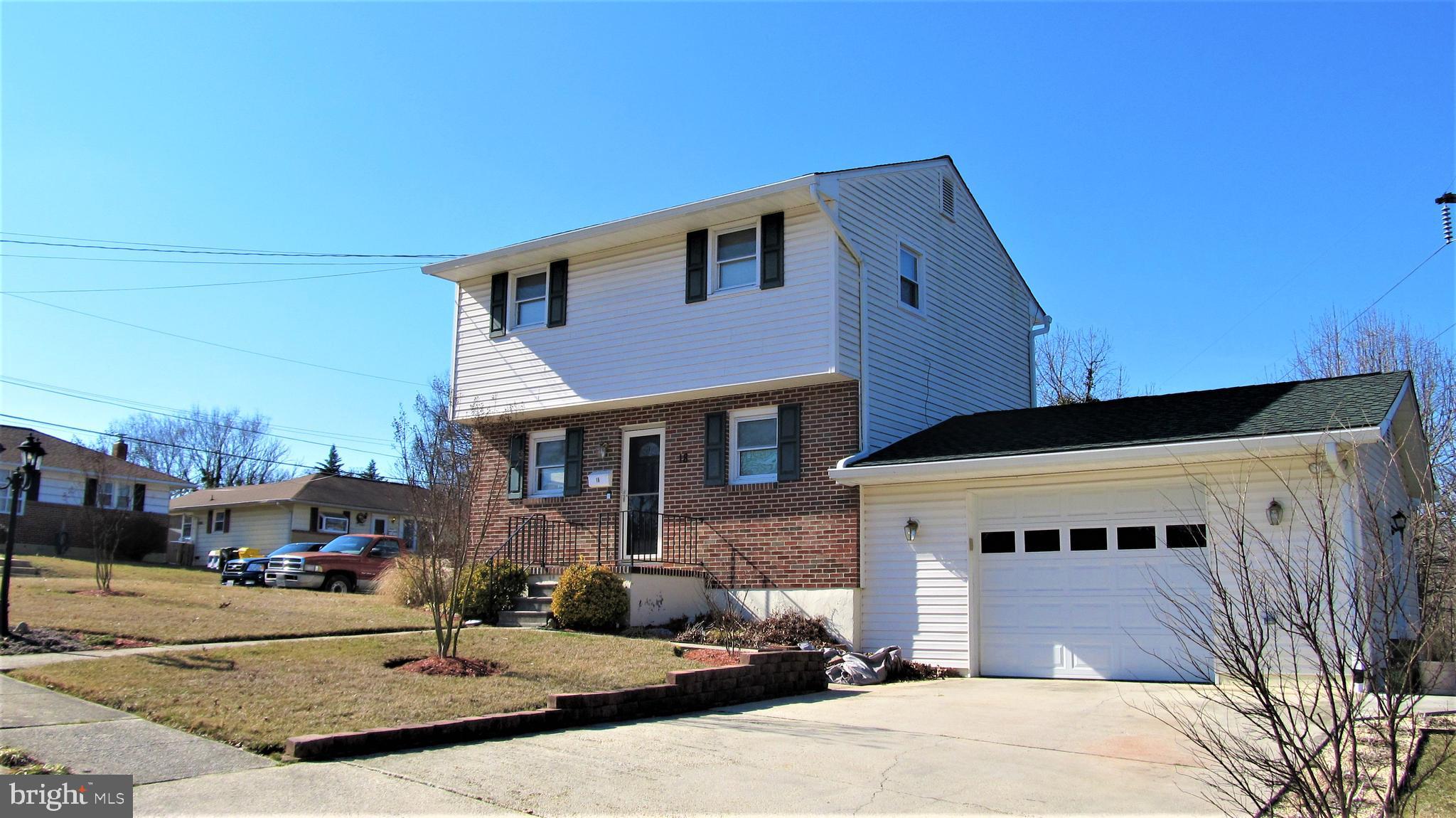 WOODLAWN HEIGHTS - Residential