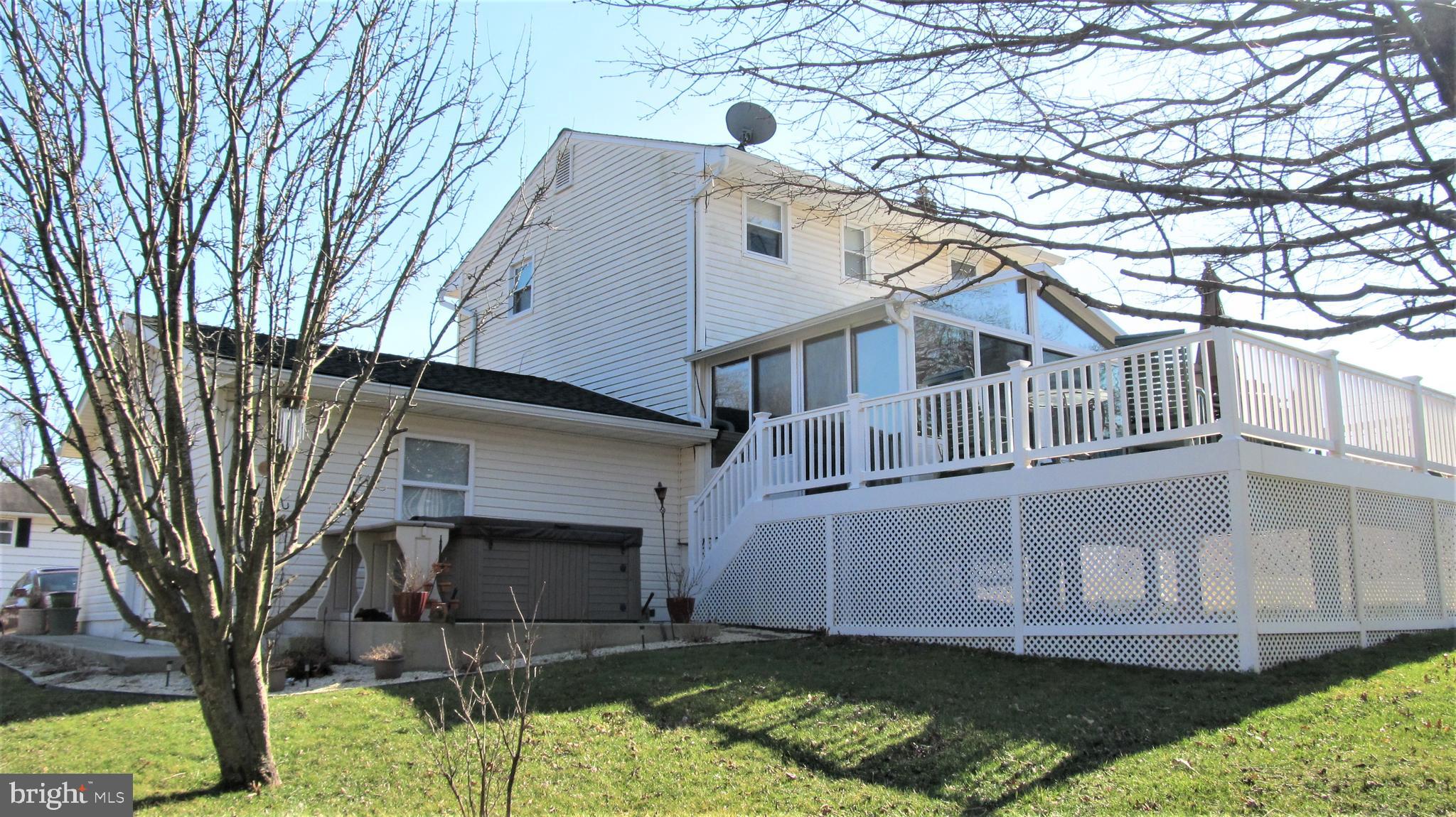 WOODLAWN HEIGHTS - Residential