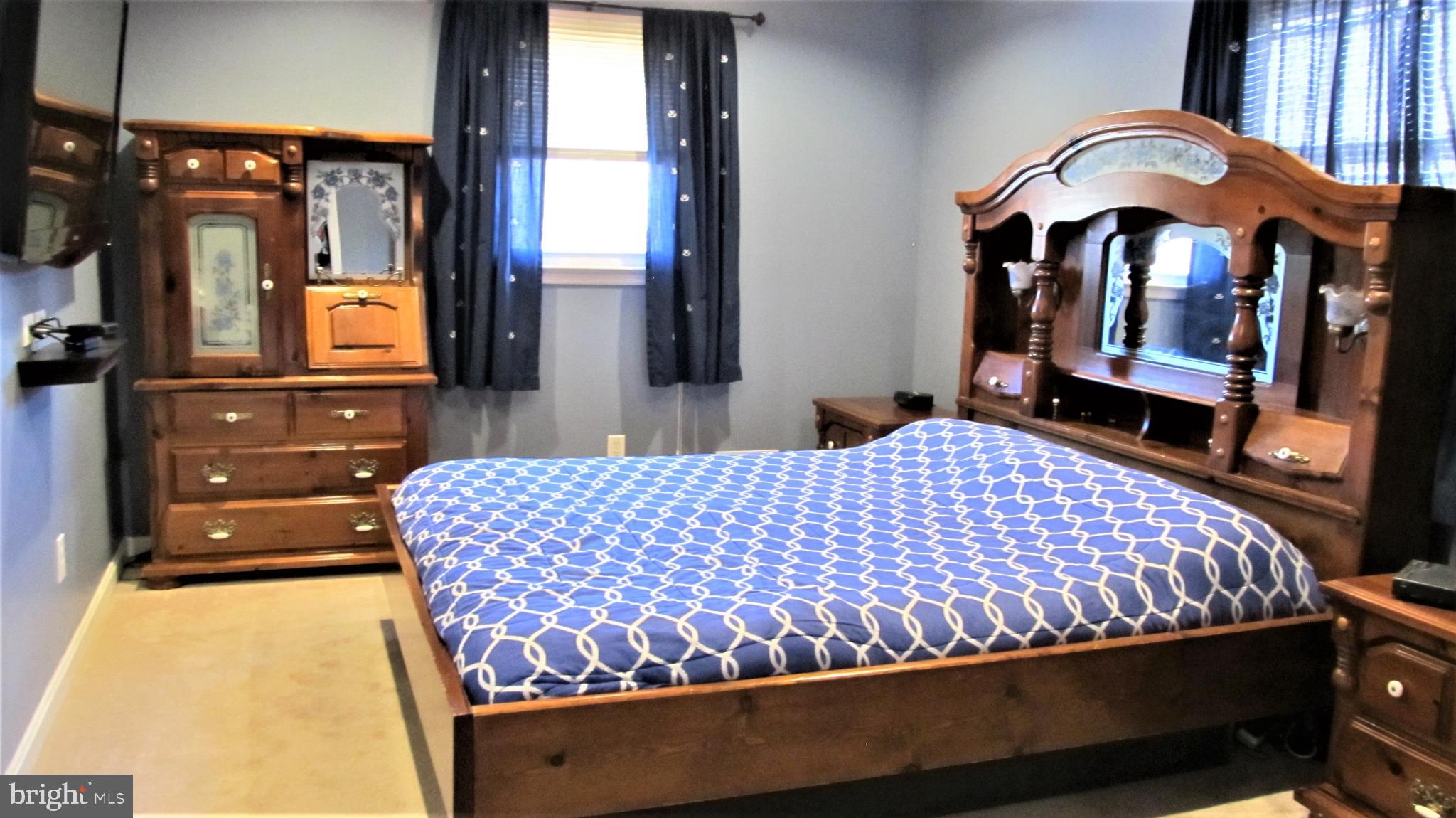 WOODLAWN HEIGHTS - Residential