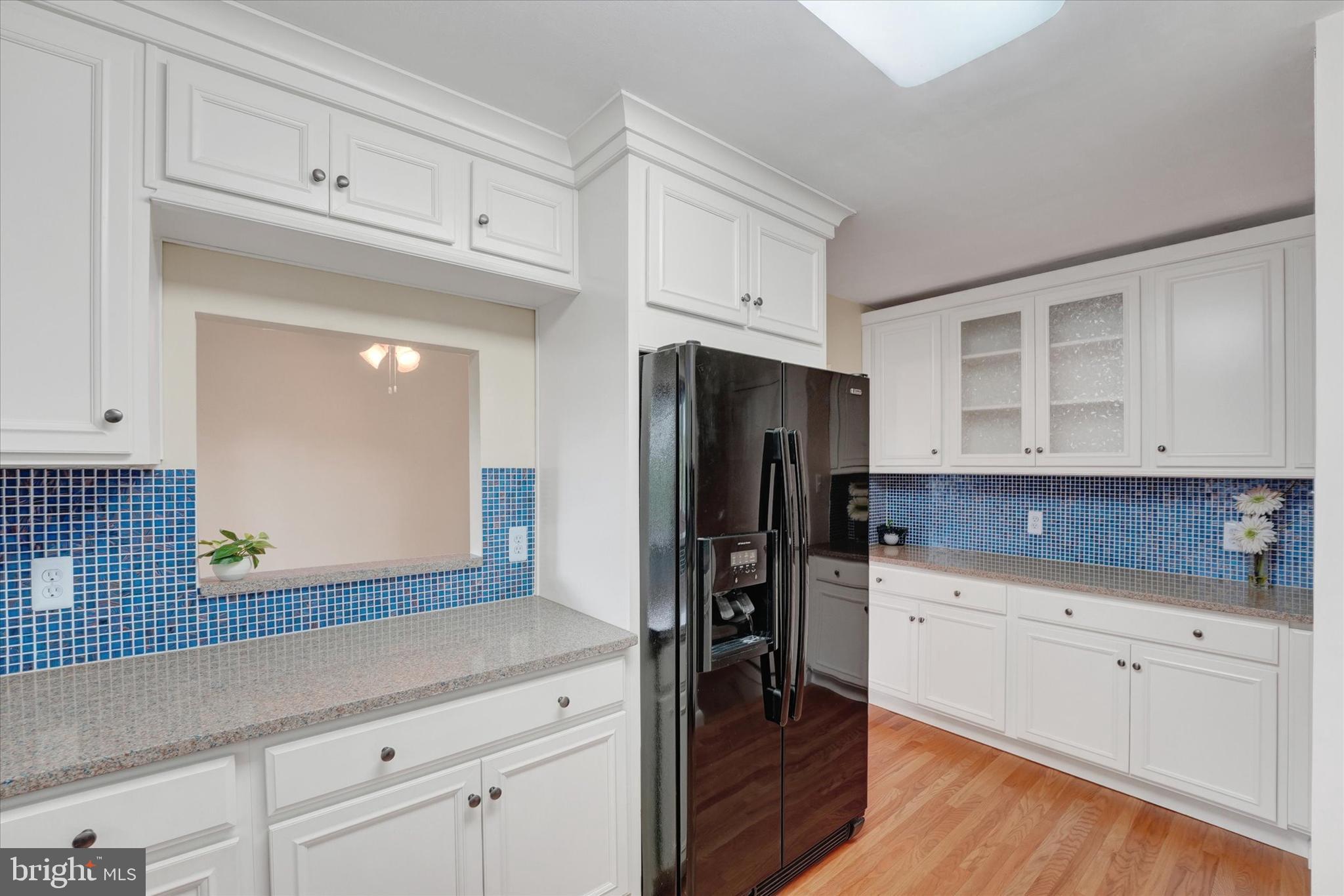 WHITEHALL - Residential