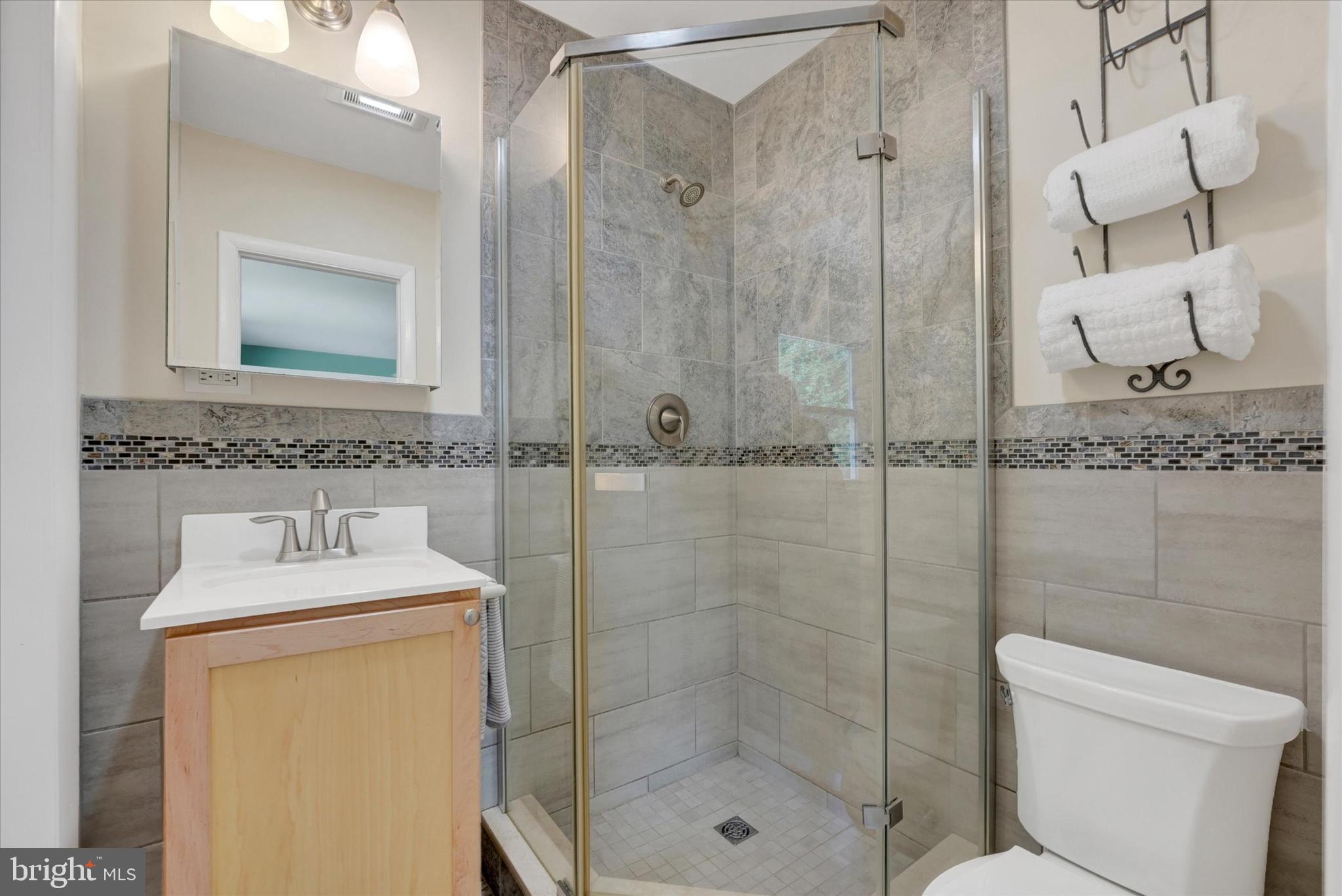 WHITEHALL - Residential