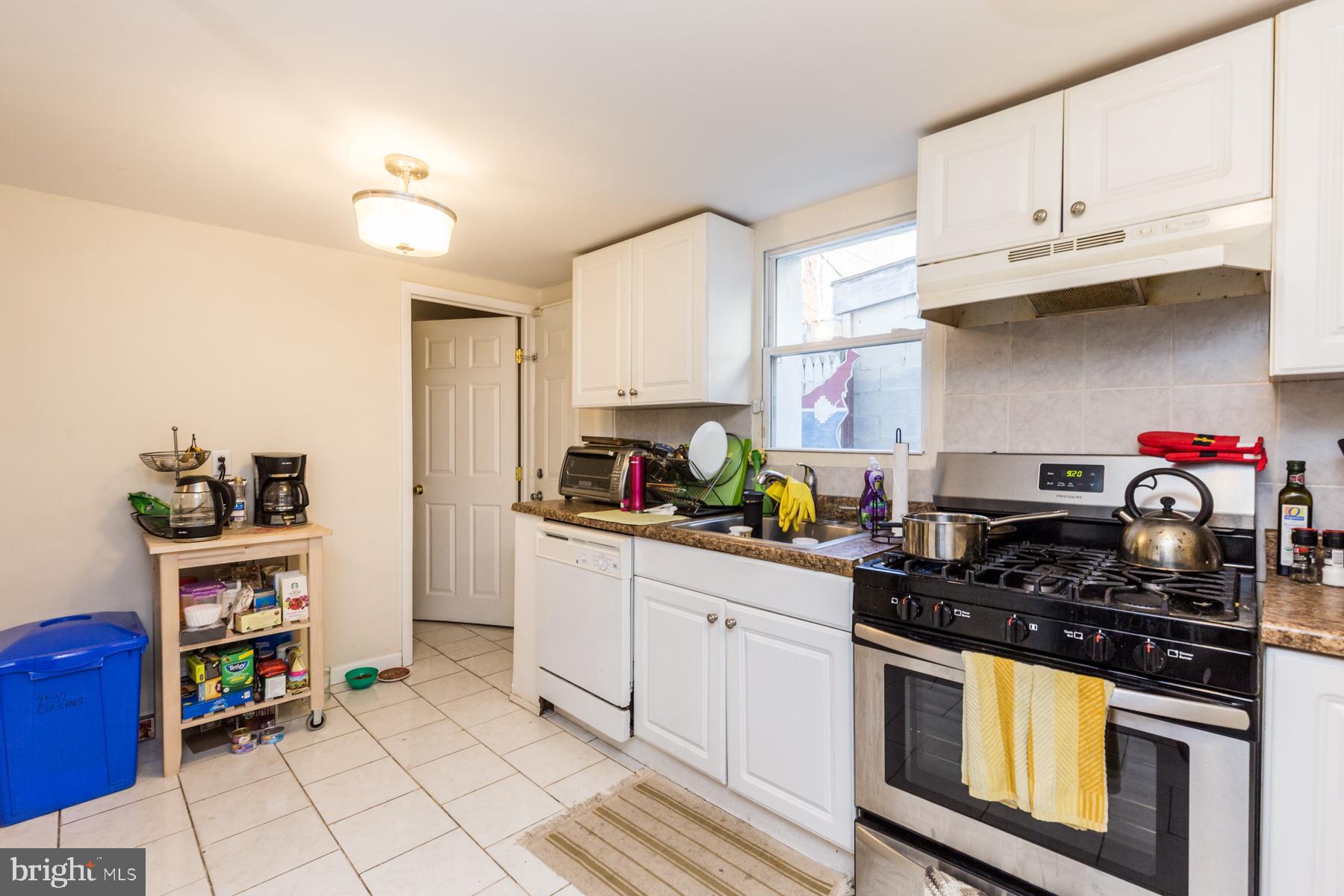 EAST KENSINGTON - Residential Lease