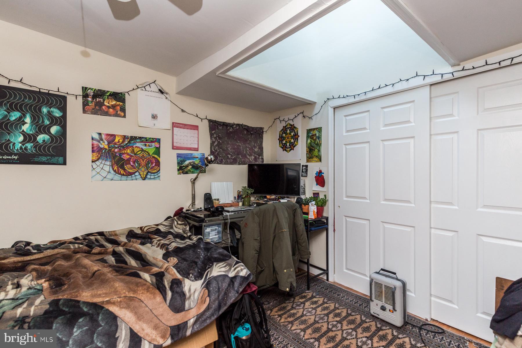 EAST KENSINGTON - Residential Lease