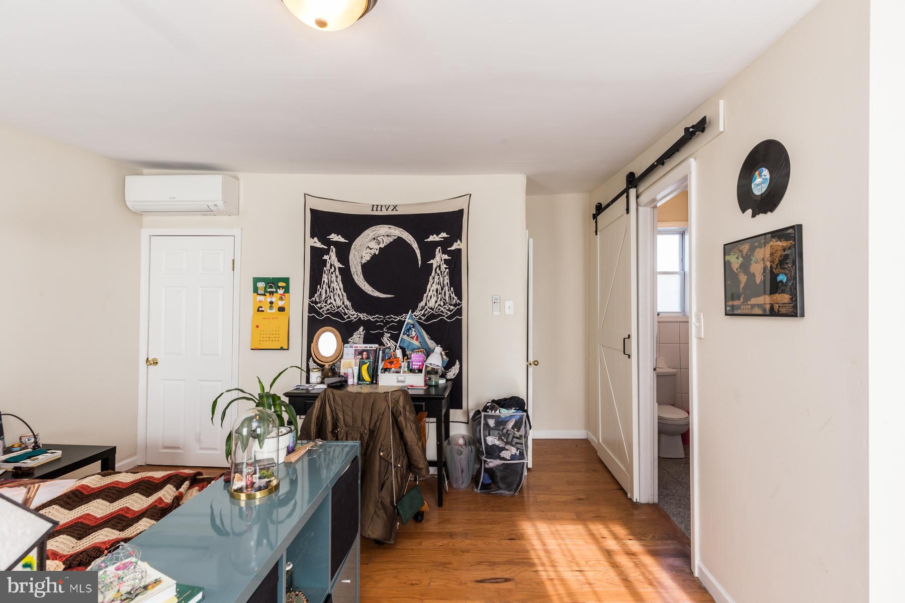 EAST KENSINGTON - Residential Lease