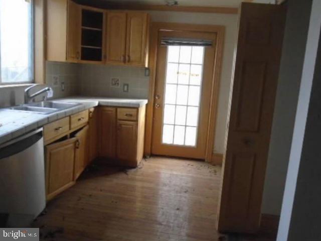 PHILADELPHIA (SOUTHWEST) - Residential