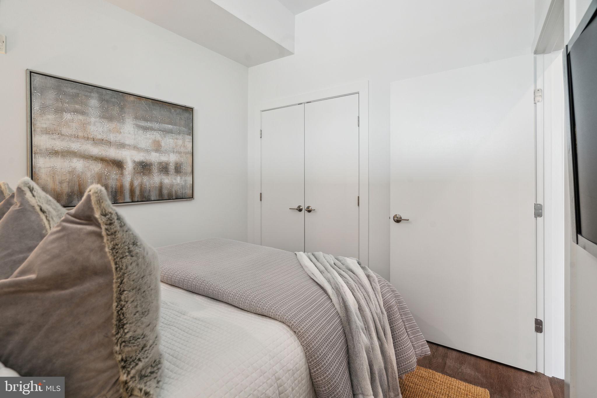 FRANCISVILLE - Residential Lease