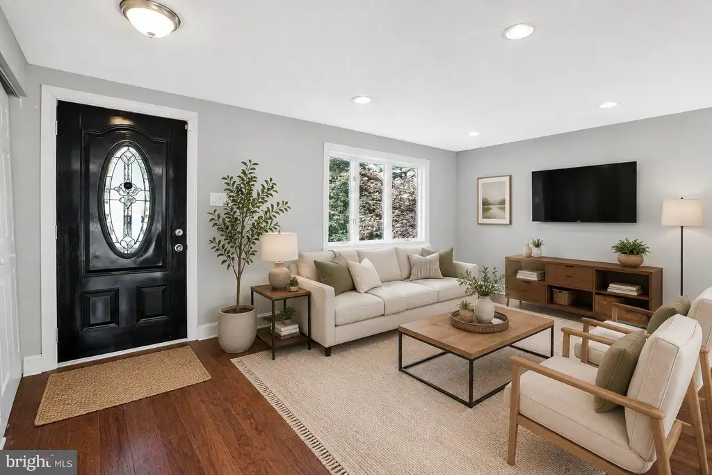 Additional image 2 of 8 Randolph Springs Court, Baltimore, MD 21228