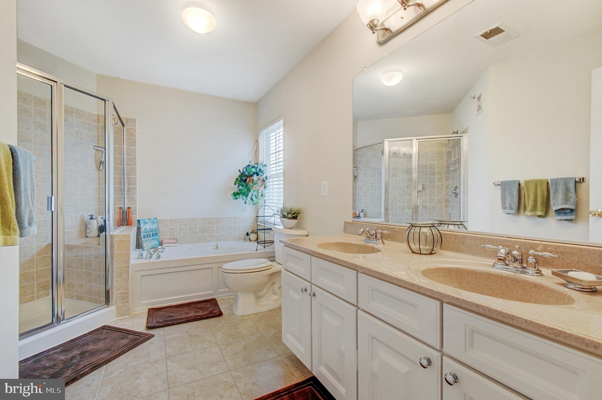 EAST MARKET AT FAIR LAKE - Residential