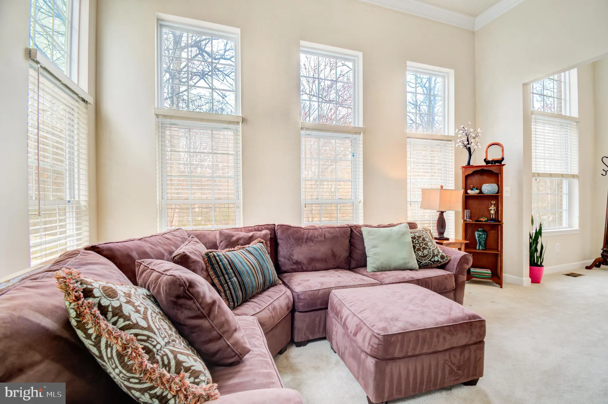 Fairfax, Virginia 22033, United States, 3 Bedrooms Bedrooms, ,3 BathroomsBathrooms,Residential,Pending,87737