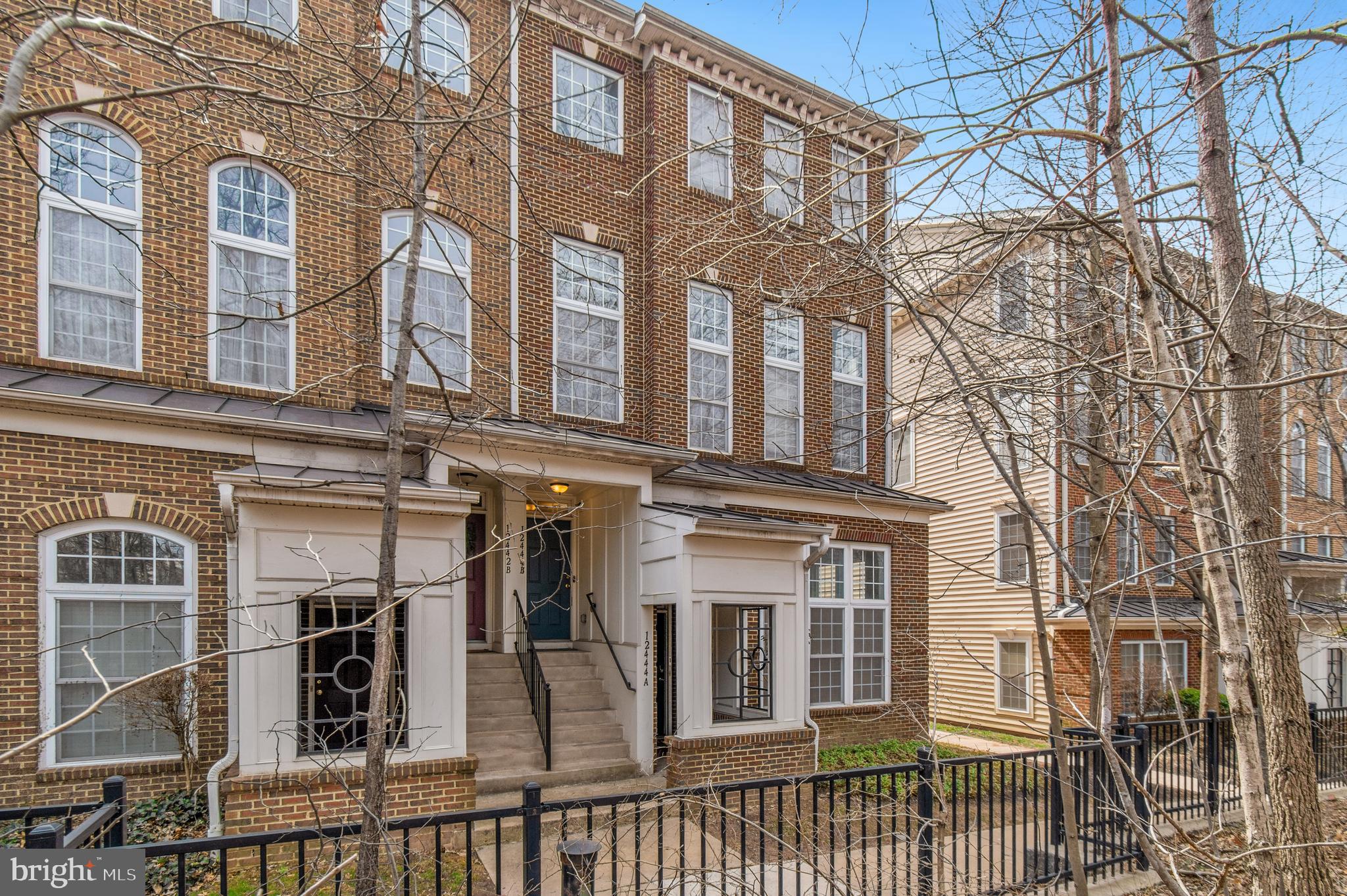 EAST MARKET AT FAIR LAKE - Residential