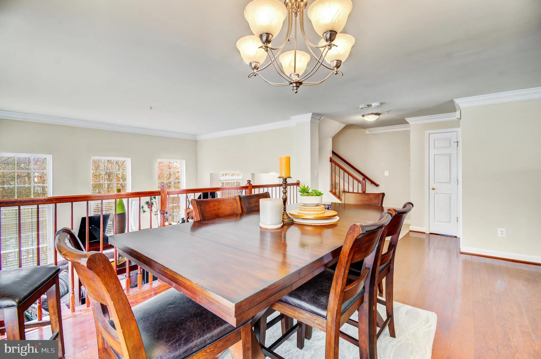 Fairfax, Virginia 22033, United States, 3 Bedrooms Bedrooms, ,3 BathroomsBathrooms,Residential,Pending,87737