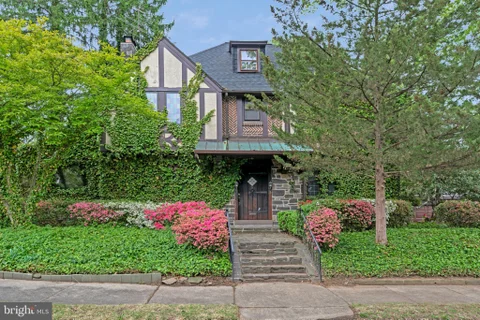 3 Shelbourne Avenue, Trenton, NJ MLS: NJME2081504