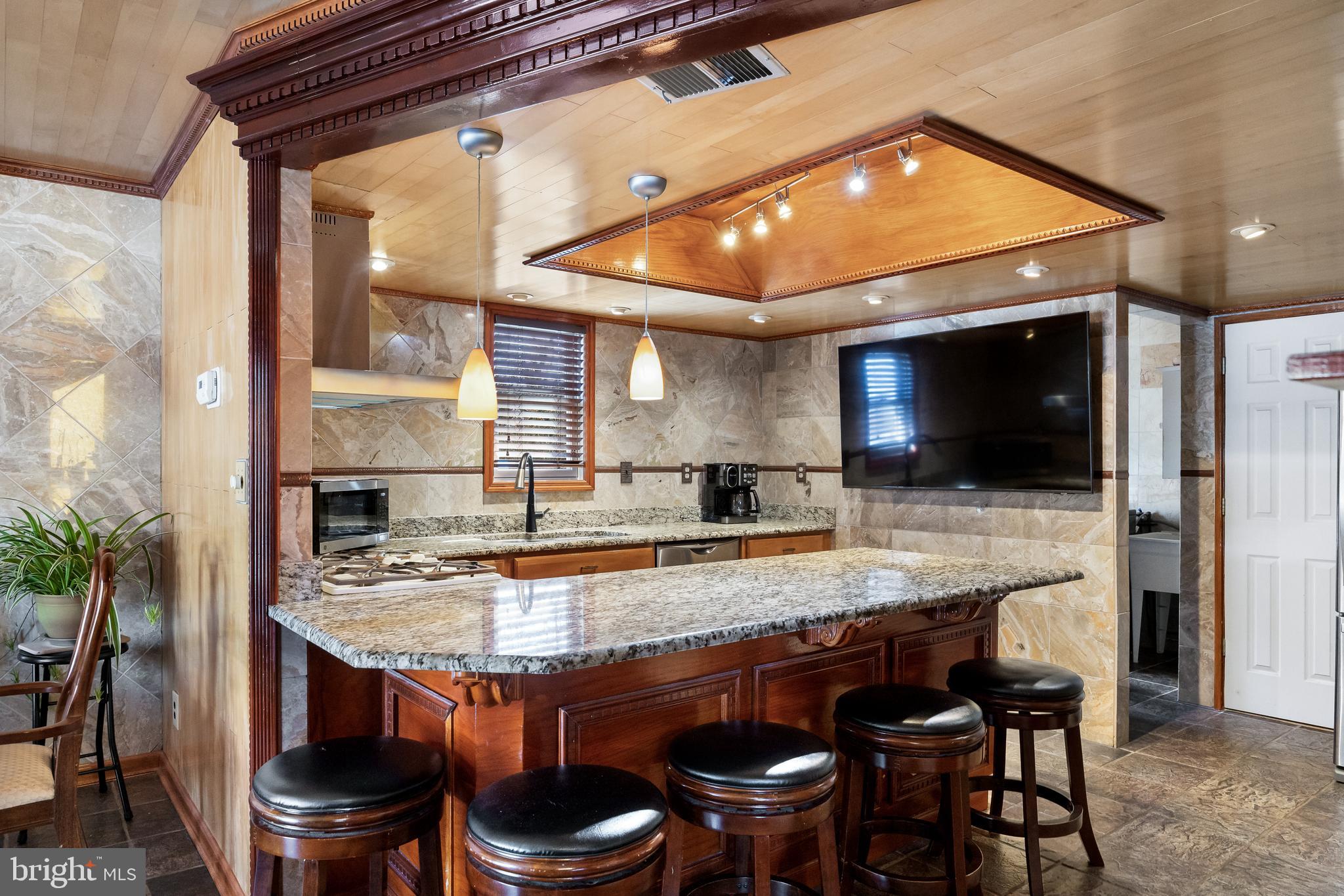 3 JOHN HANCOCK AVENUE