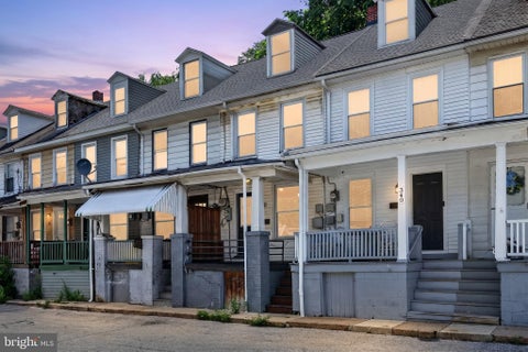 Townhouse For Sale - 342 Swatara Street<br/> Dauphin County, STEELTON, PA 17113