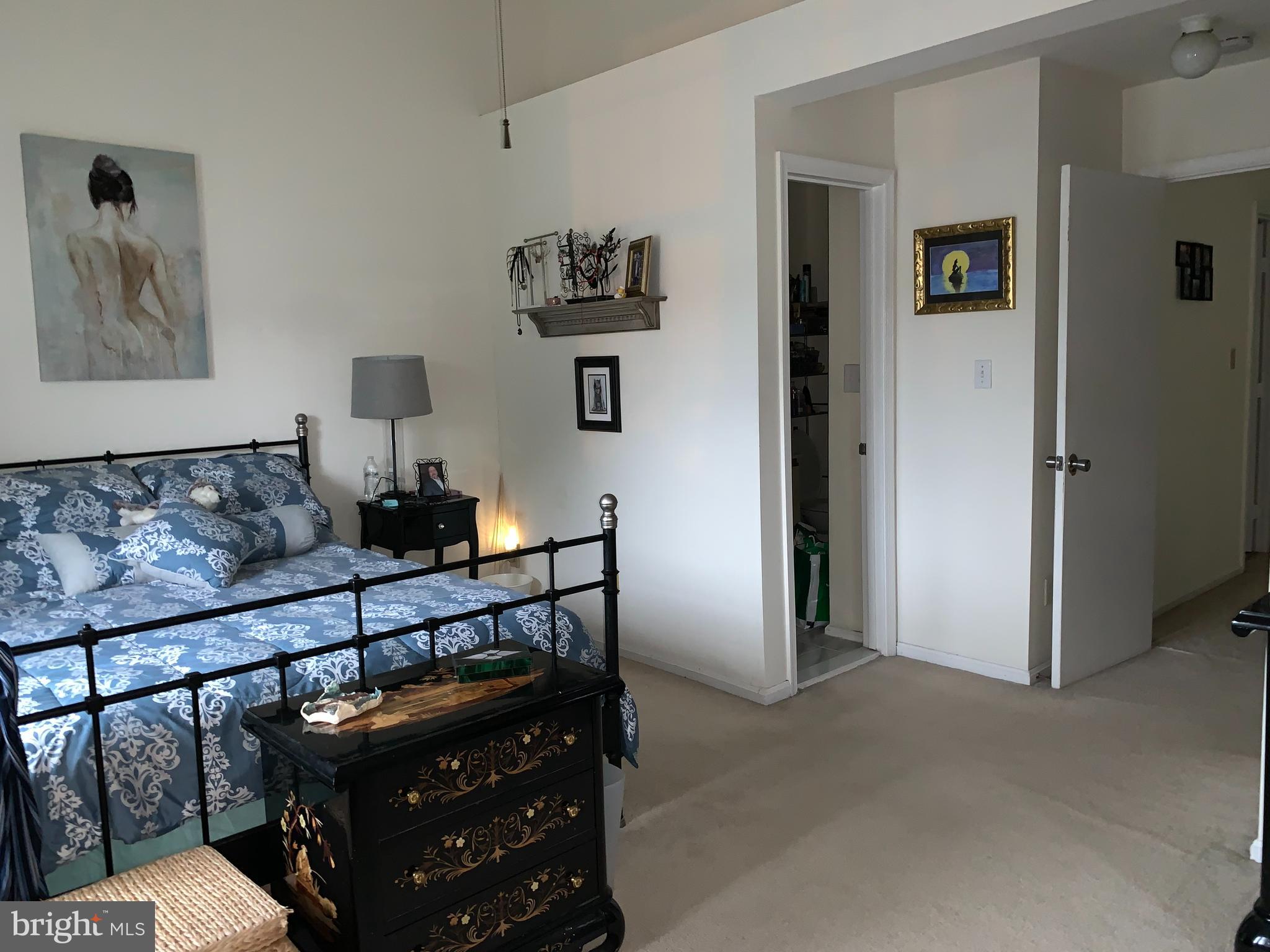 ROLLING RIDGE - Residential Lease