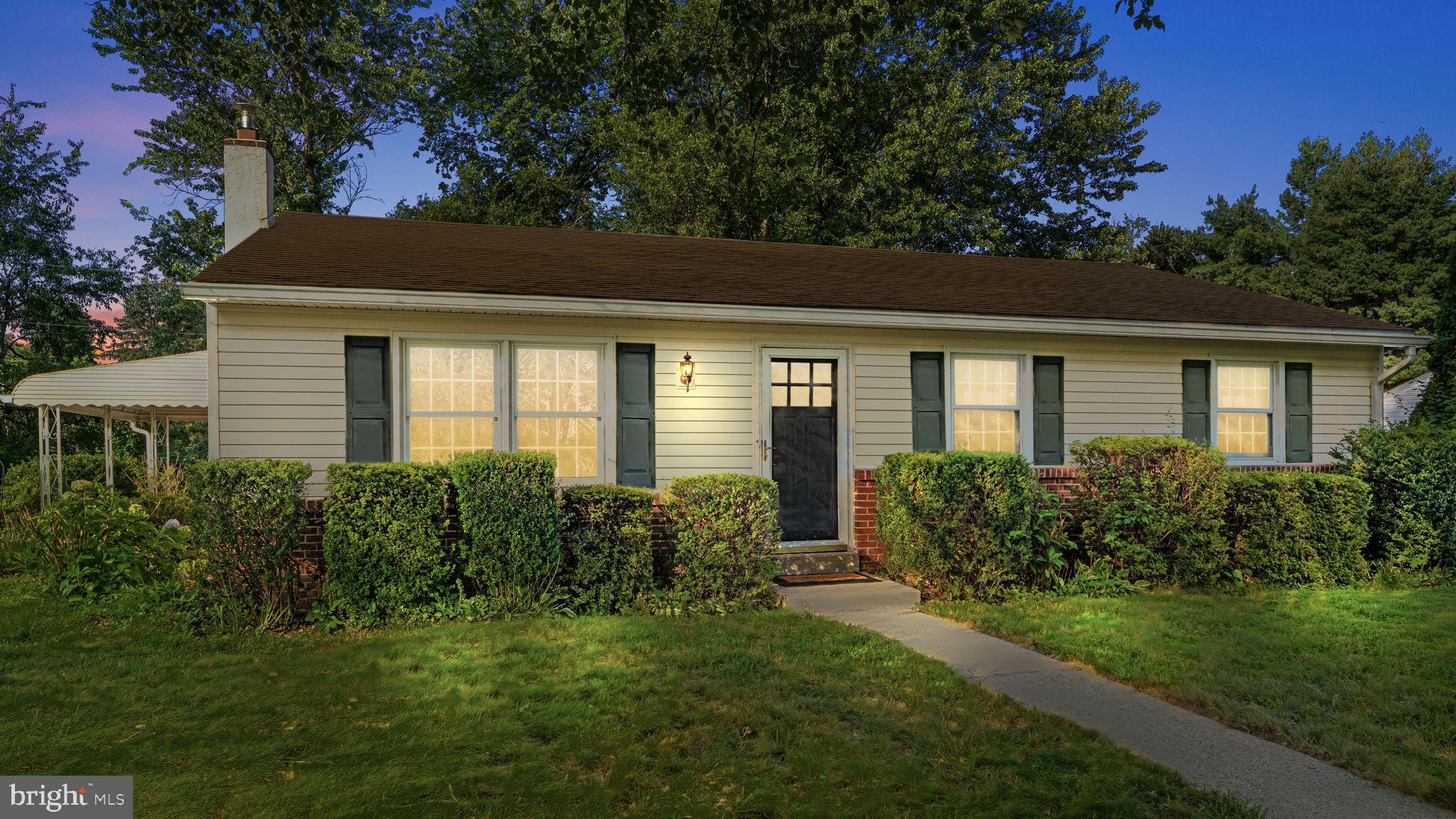 Classic 3 Bedroom, 1-1/2 Bath Ranch Home with detached 1-Car Garage, Covered Patio and Full Basement situated on a 1/3-acre corner lot in the heart of Upper Moreland Township! Spacious living room with double window and dining room with double window for a bright, cheerful living area. Cozy eat-in kitchen has access to a side patio and also the full basement. Full bathroom in hall with tub/shower, tiled floor and sink vanity. Main bedroom has half-bathroom. Good bedroom sizes. Natural gas heat, central air conditioning. Freshly painted interior and brand-new carpeting/padding making this charmer move in ready. Refrigerator, washer, dryer all included. One year home buyer warranty included. Convenient location has easy access to the heart of Hatboro, numerous shopping centers and all major commuting routes. Excellent Upper Moreland School District. An affordable single home with a great location in a beautiful community. Perfect for the first time buyer or down-sizer. Don't hesitate to make this yours, today.