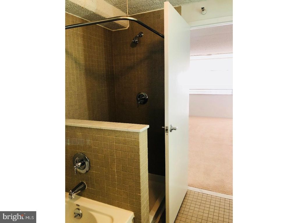 Photo of 2300 Walnut Street #1B-411, PHILADELPHIA, PA 19103 (MLS # PAPH2573718)