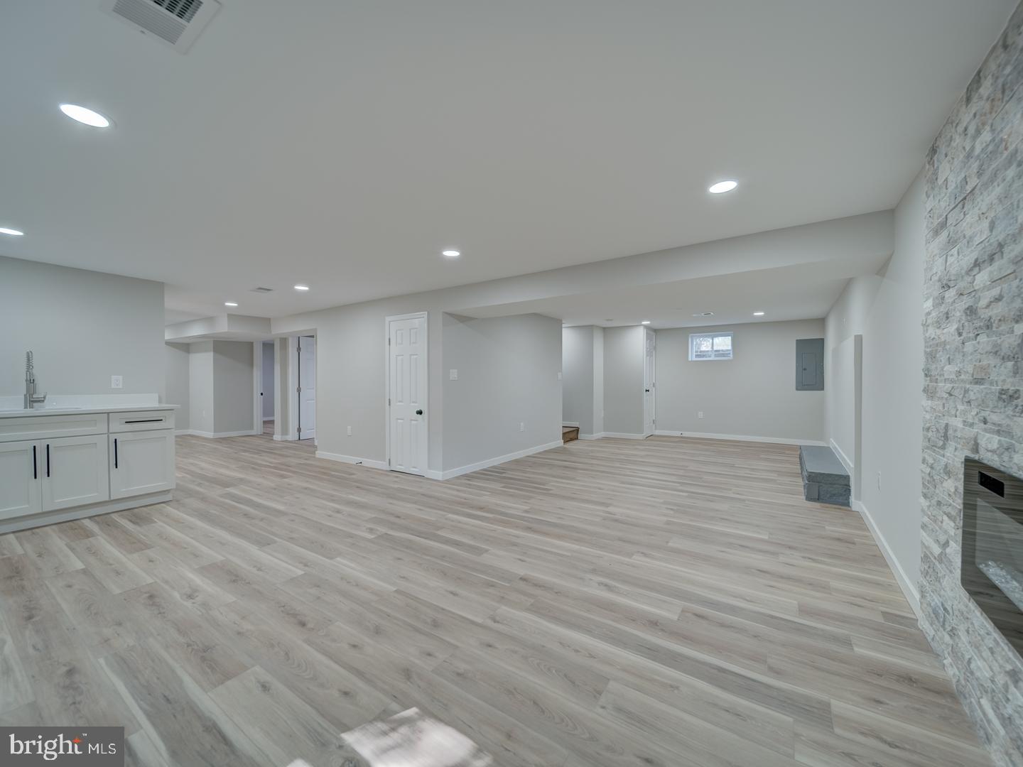 MIDDLETON - Residential