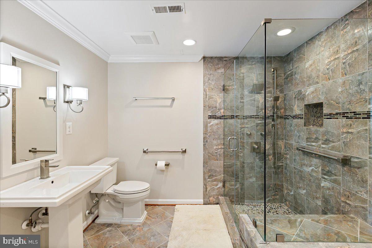 MIDDLE VALLEY - Residential