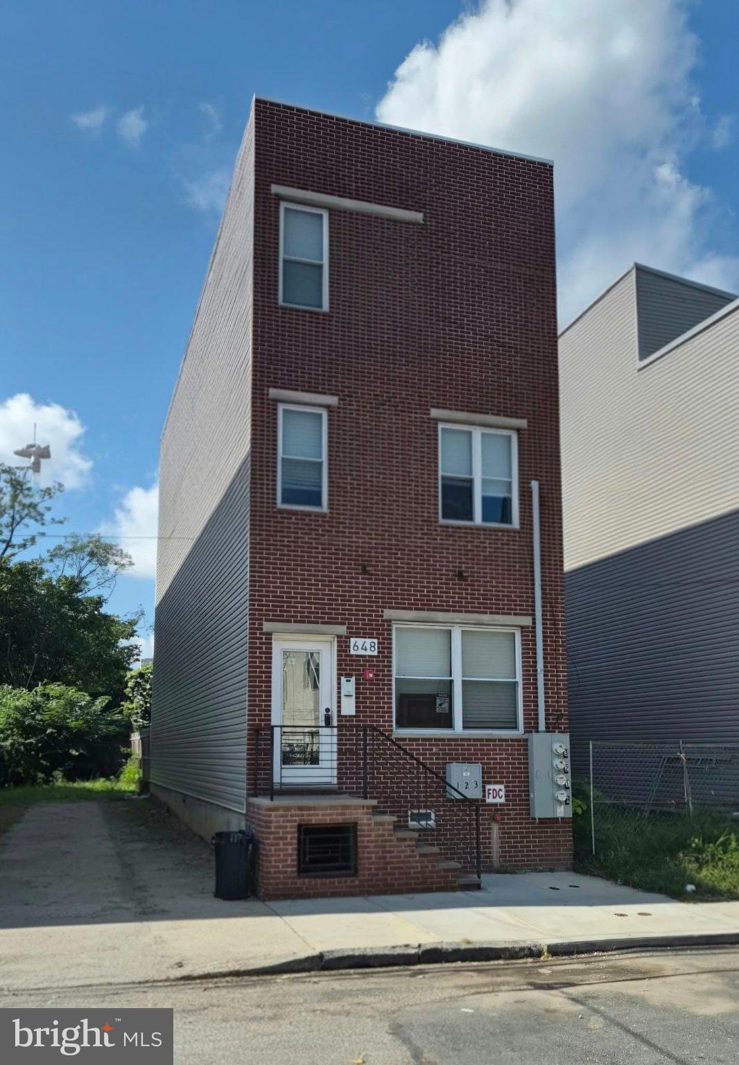 648 N 38TH STREET