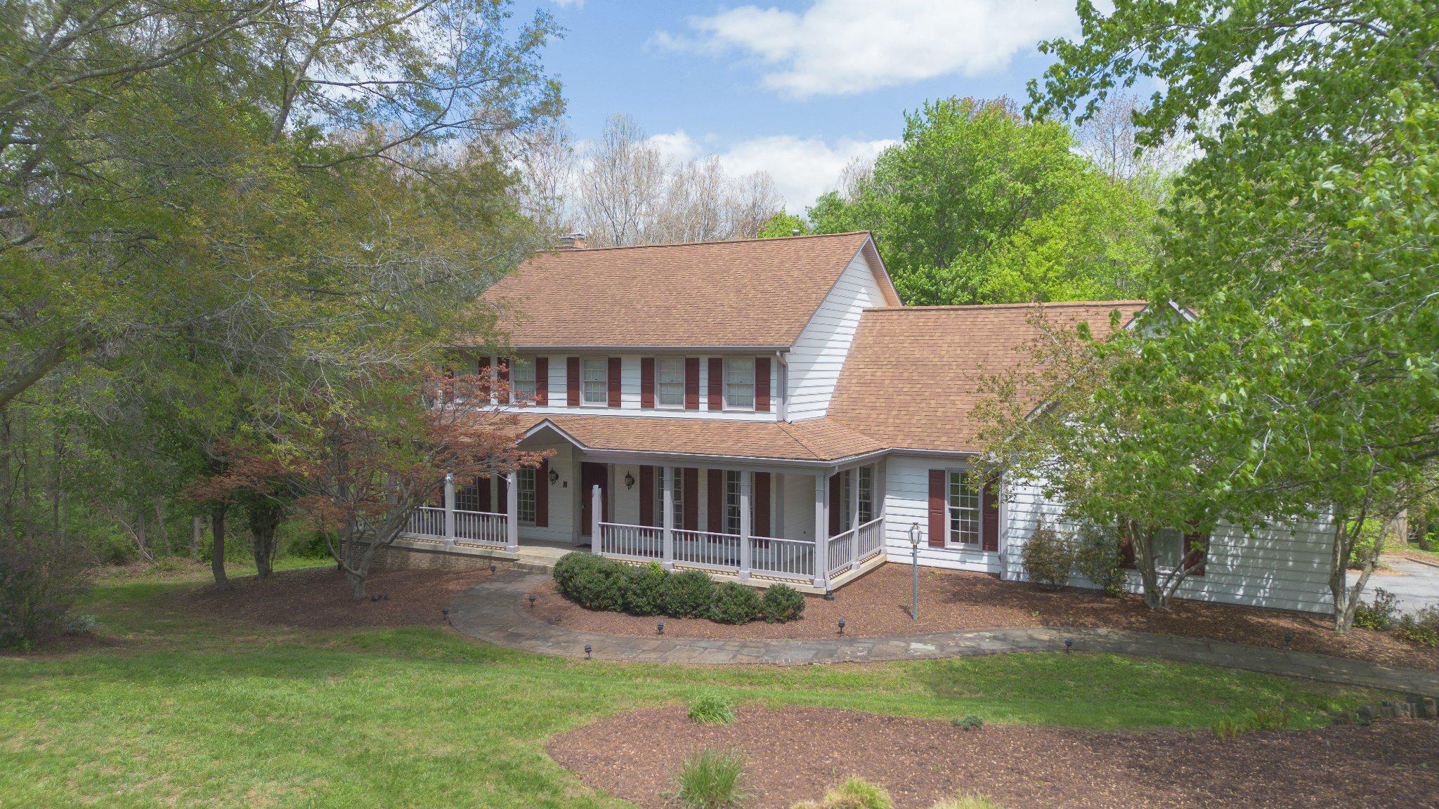FOXLAIR ACRES - Residential