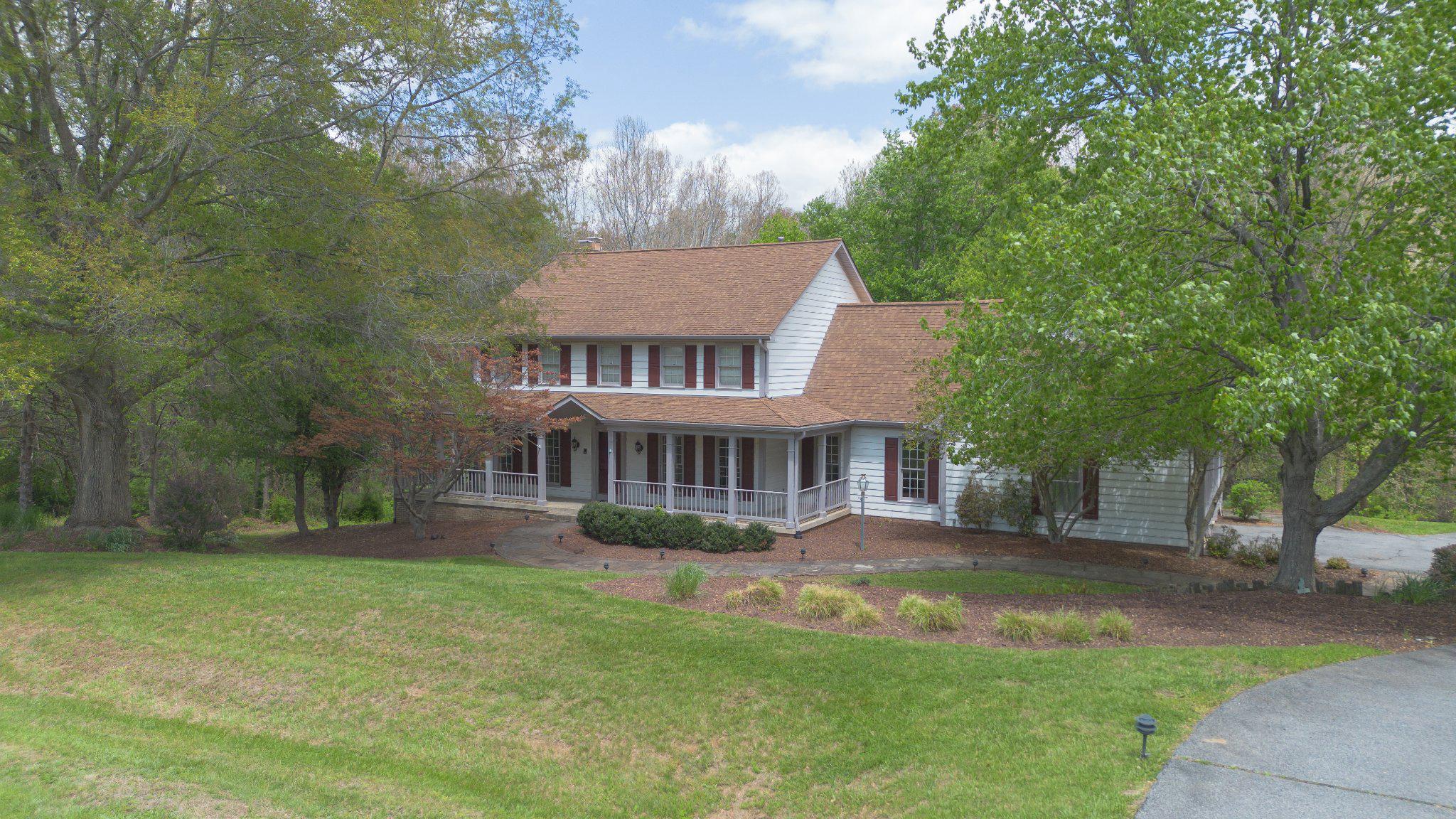 FOXLAIR ACRES - Residential