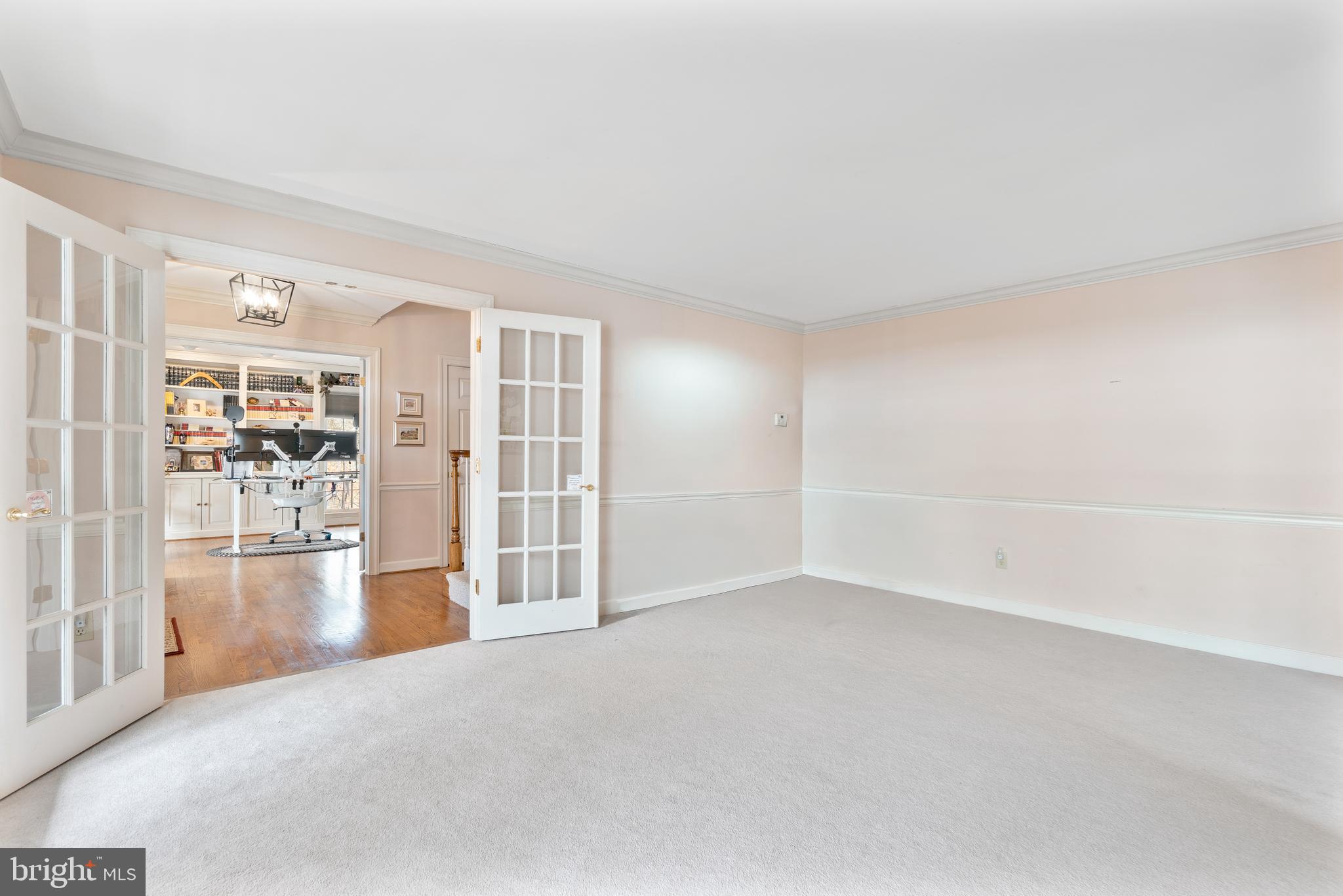 FOXLAIR ACRES - Residential