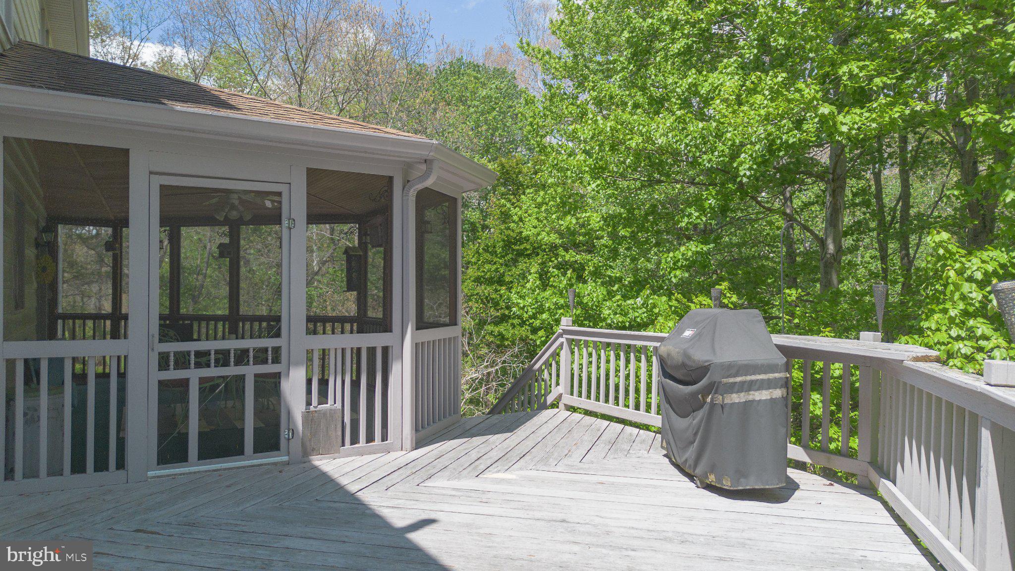 FOXLAIR ACRES - Residential