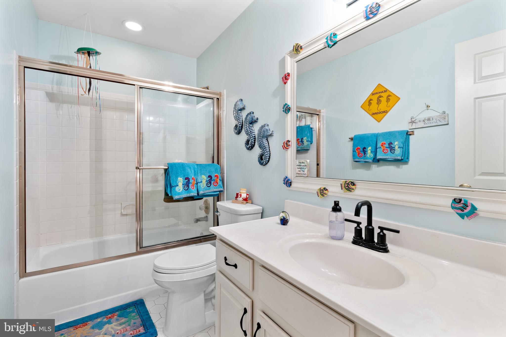 FOXLAIR ACRES - Residential