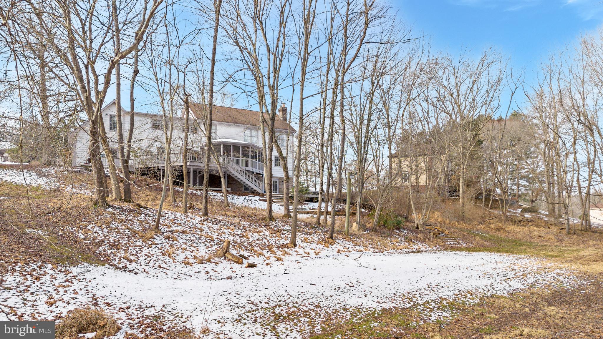 FOXLAIR ACRES - Residential