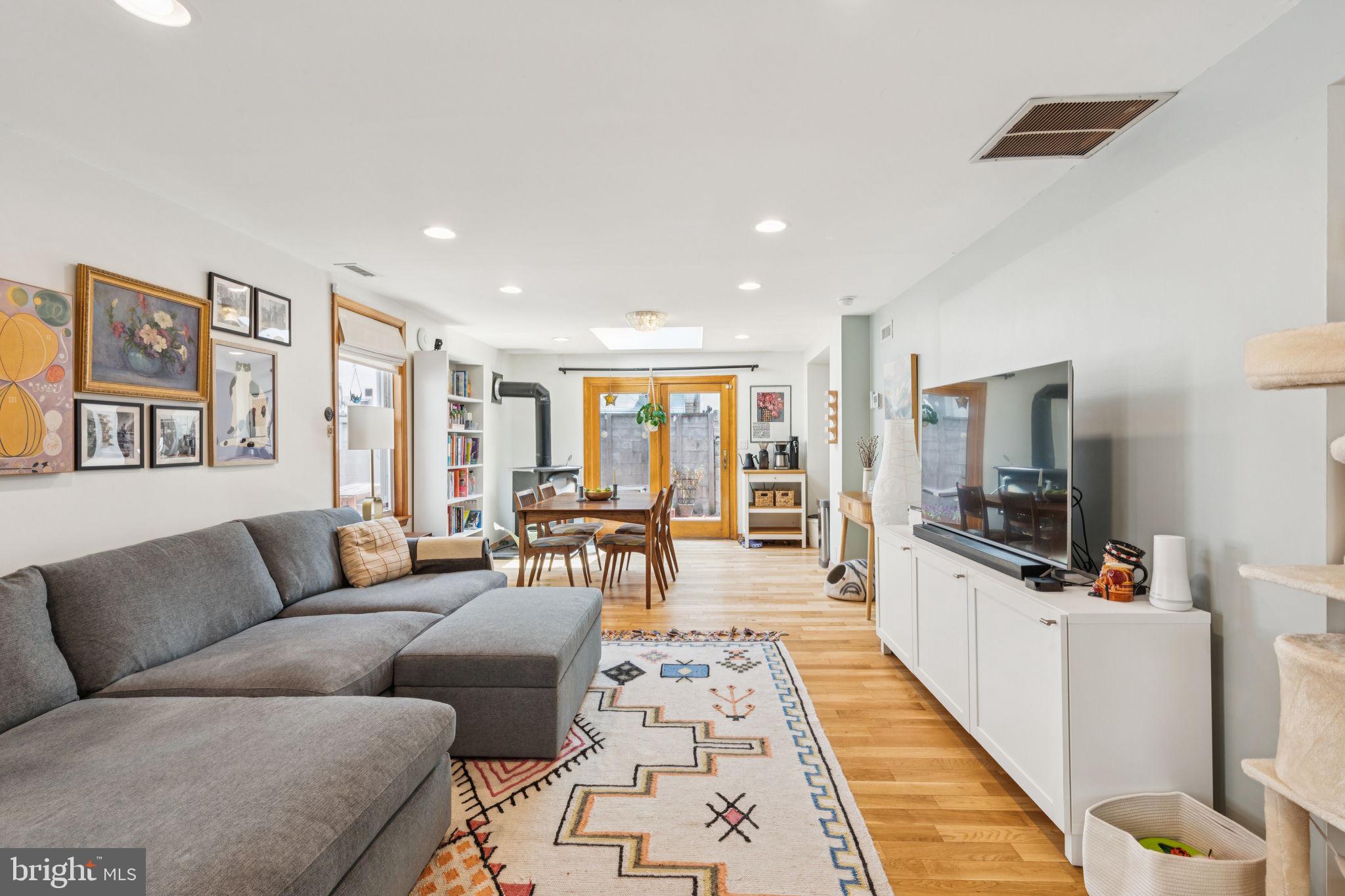 EAST PASSYUNK CROSSING - Residential