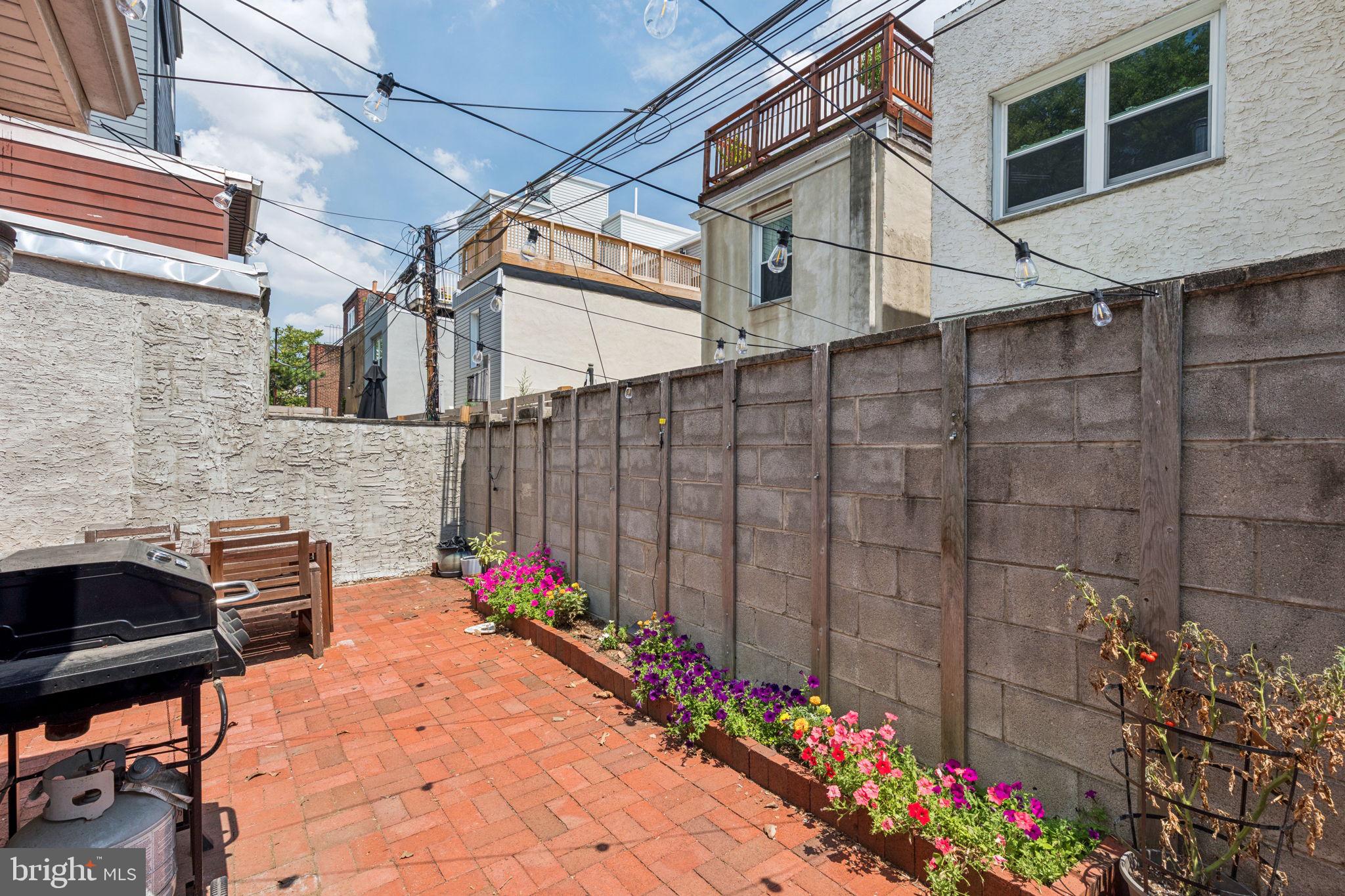 EAST PASSYUNK CROSSING - Residential