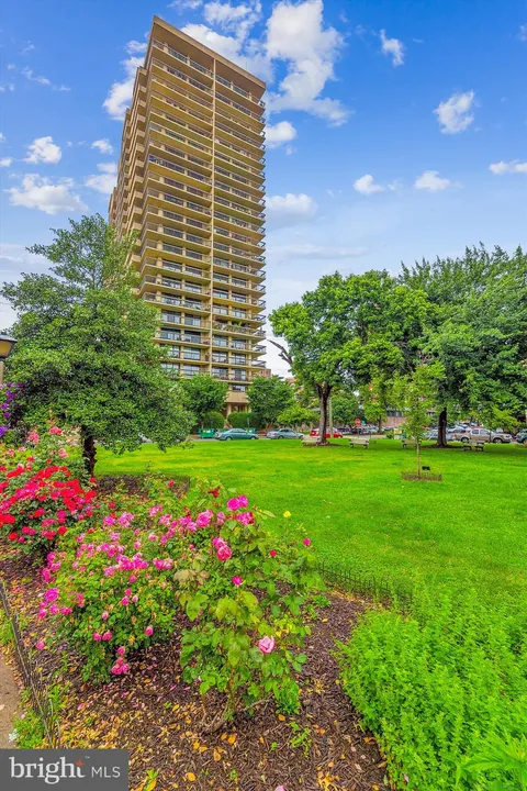 400 Madison Street Unit 1704, Alexandria, VA 22314 - MLS#: VAAX2043720