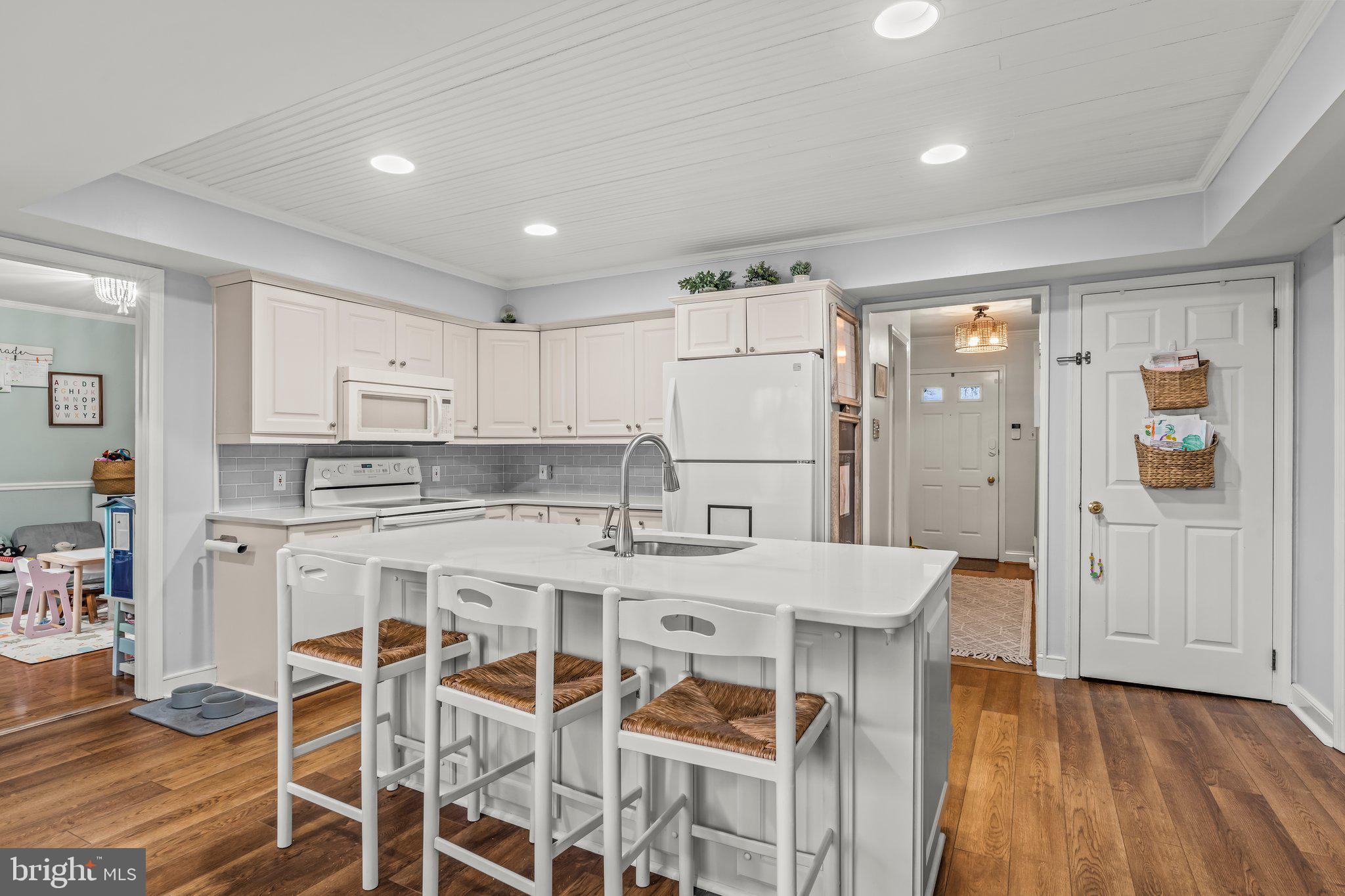 HIGHLAND FARMS - Residential