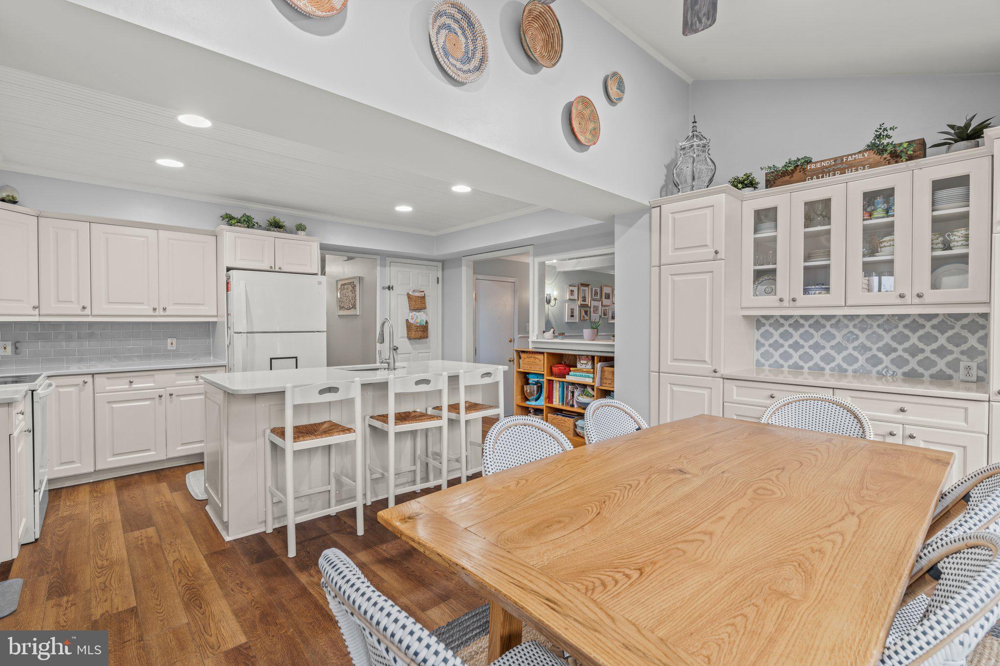 HIGHLAND FARMS - Residential