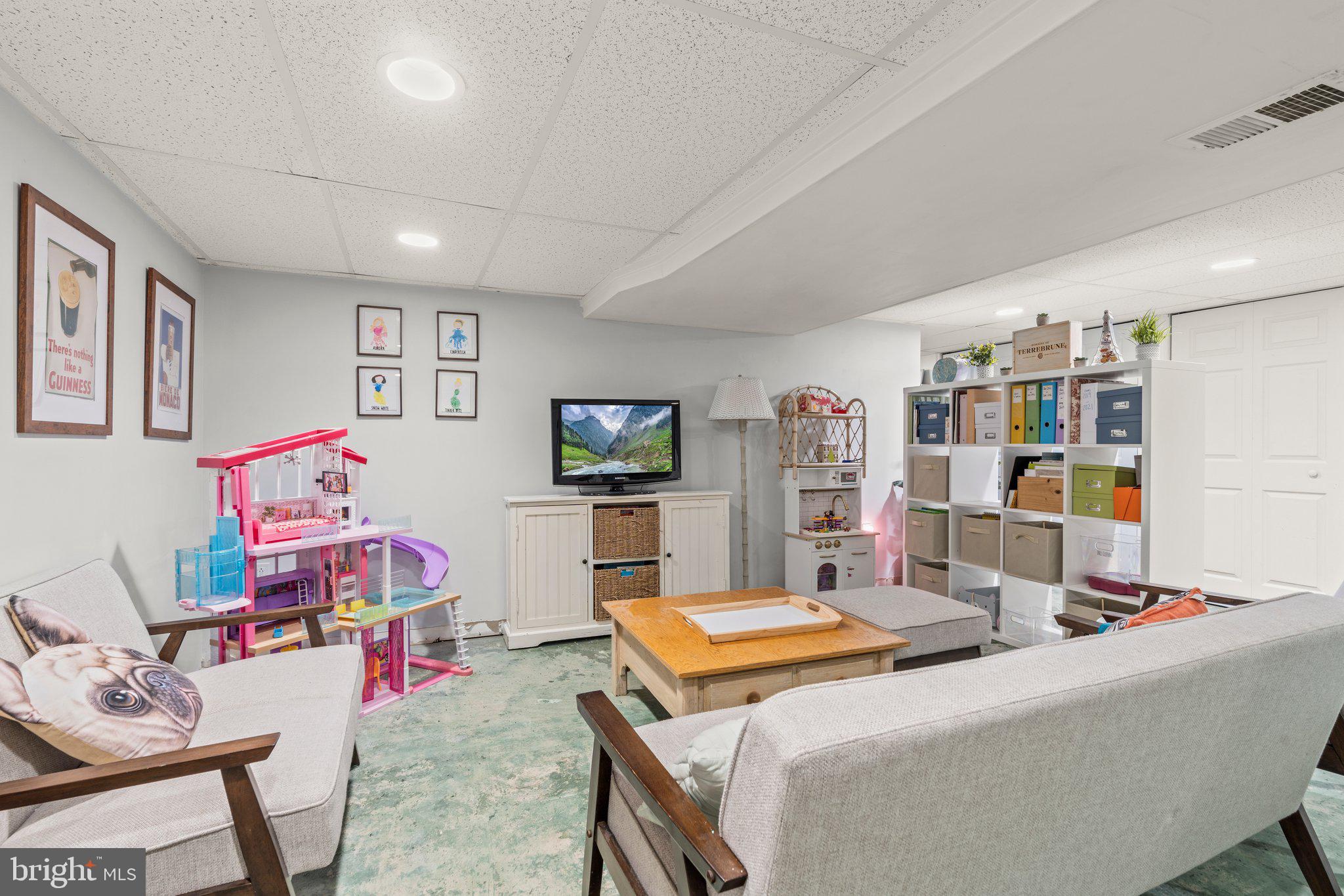HIGHLAND FARMS - Residential