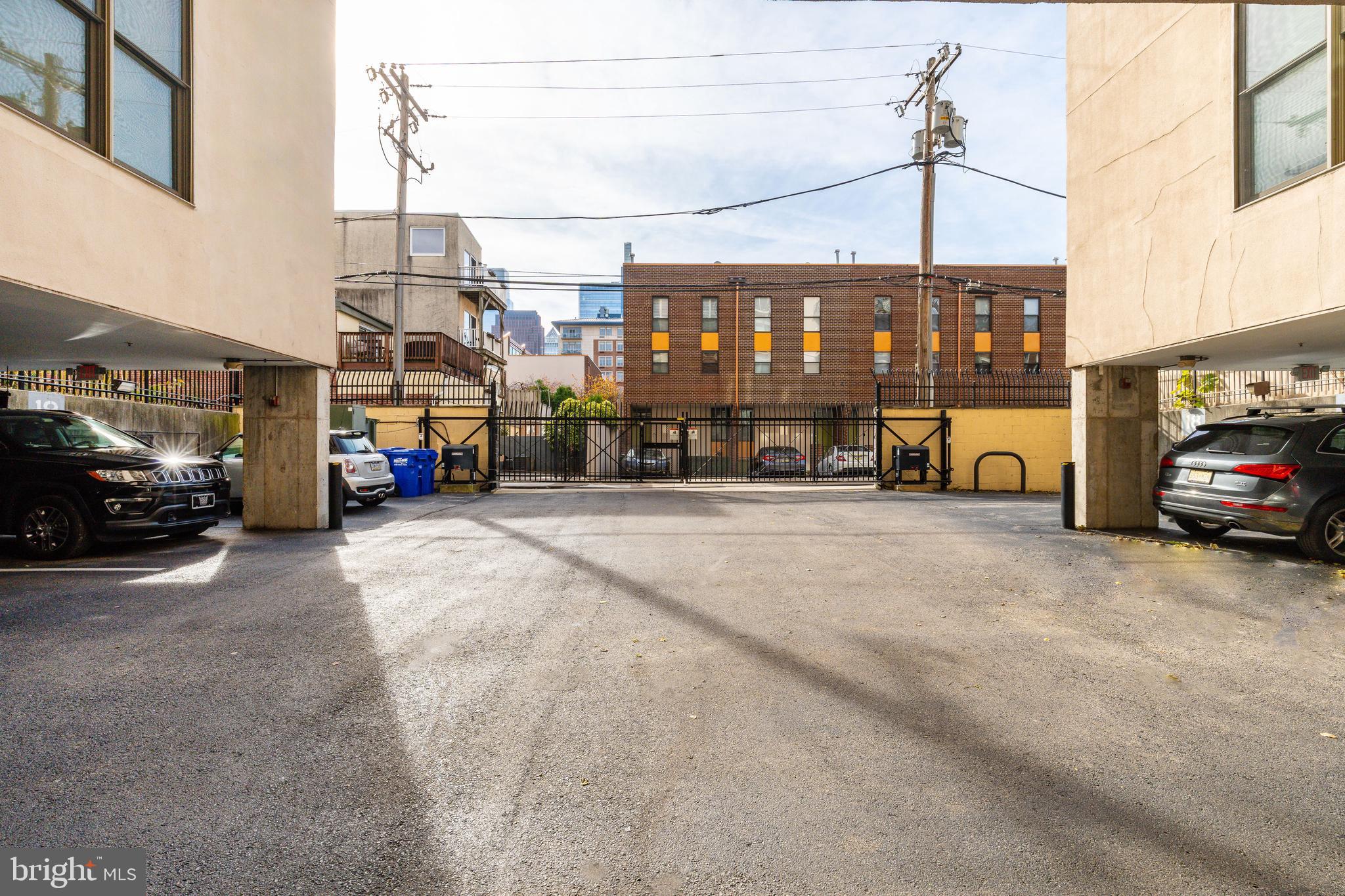 ART MUSEUM AREA - Residential